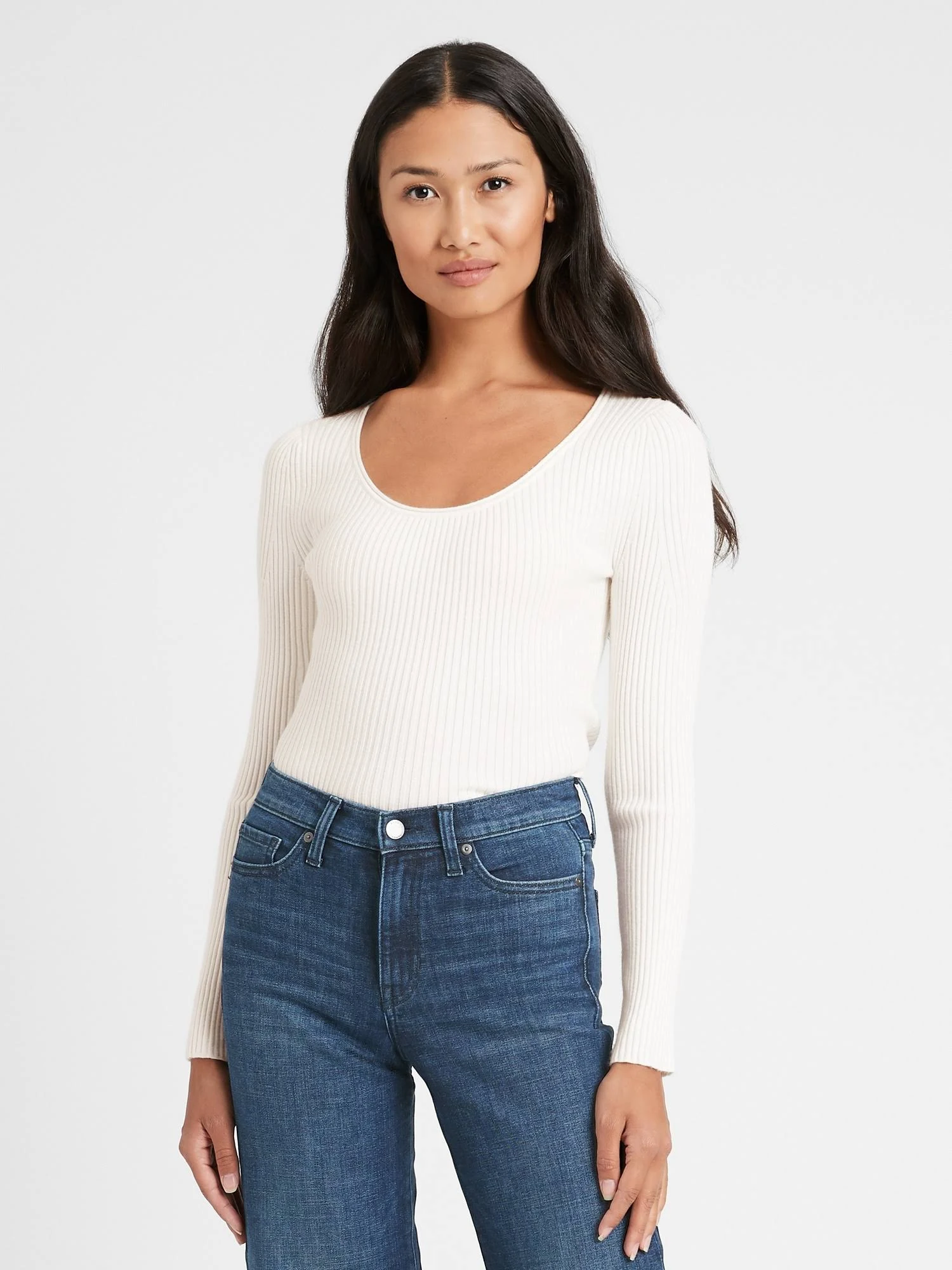 Banana Republic Women's Fitted Scoop-Neck Sweater Top White Size XL