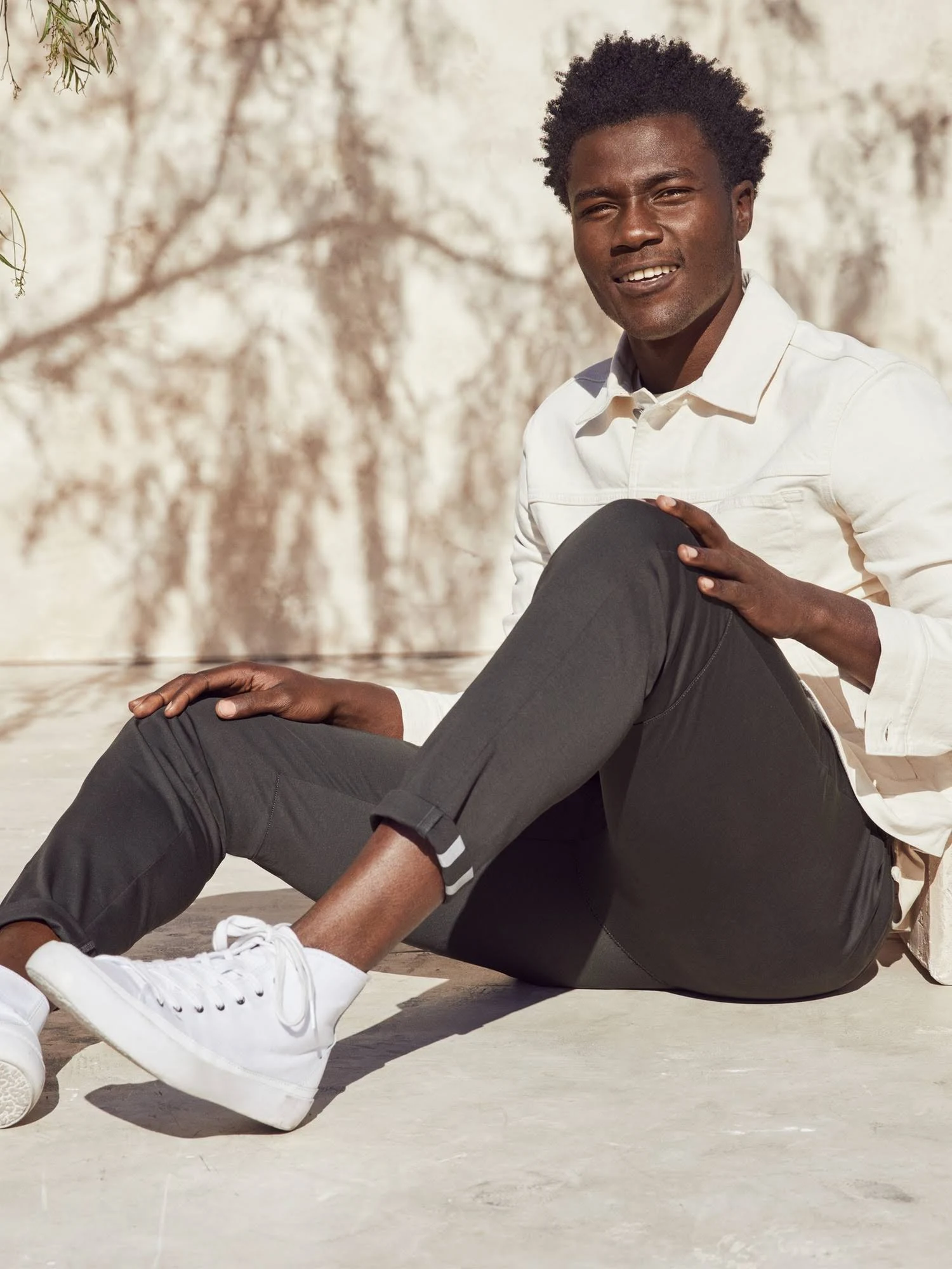 Banana Republic Men's Slim Luxe City Pant with Core Temp Technology Fall Into Green Size 30W 32L