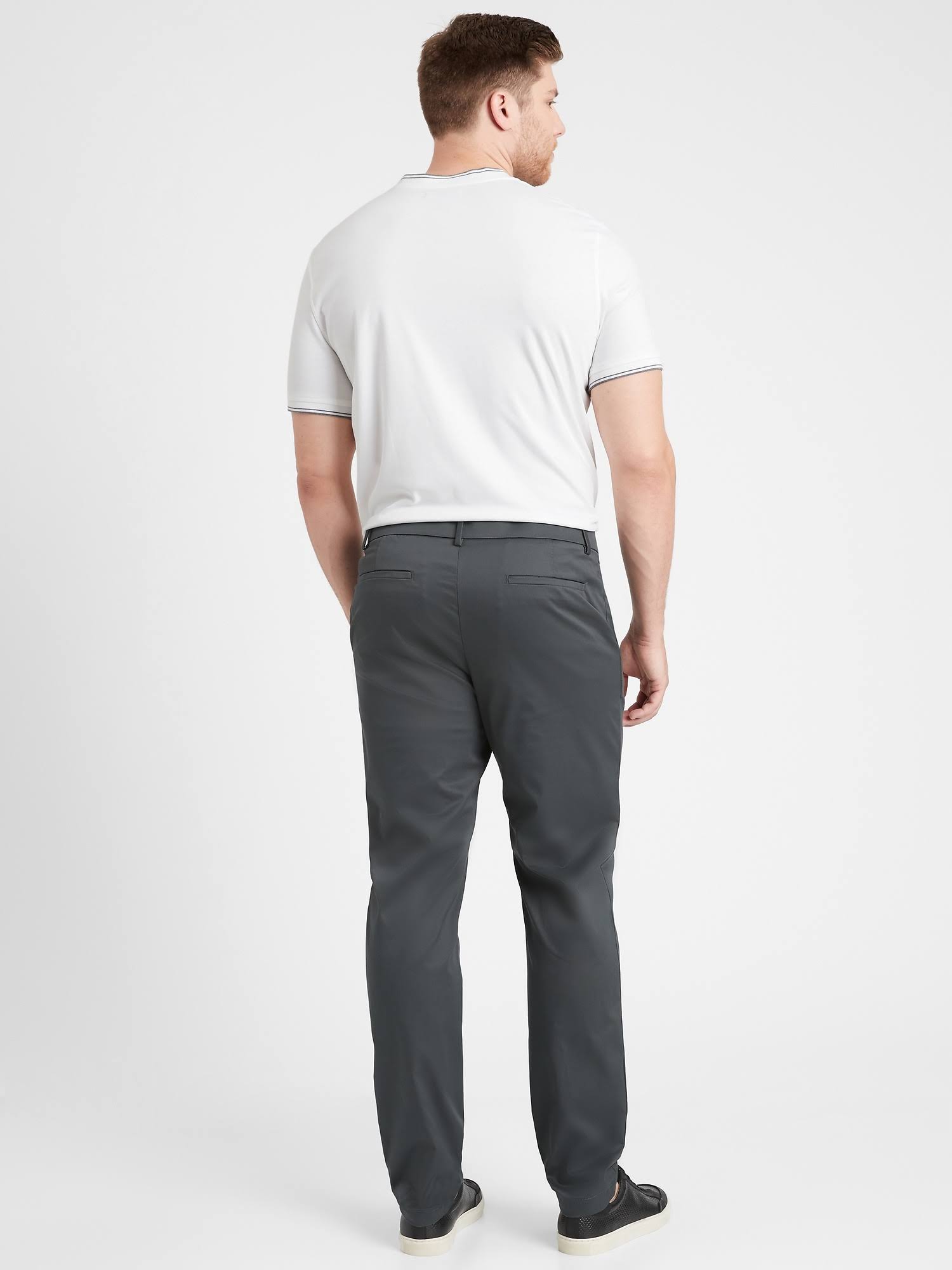 Banana Republic Men's Aiden Slim Core Temp Pant Jupiter Gray Size 31W 32L