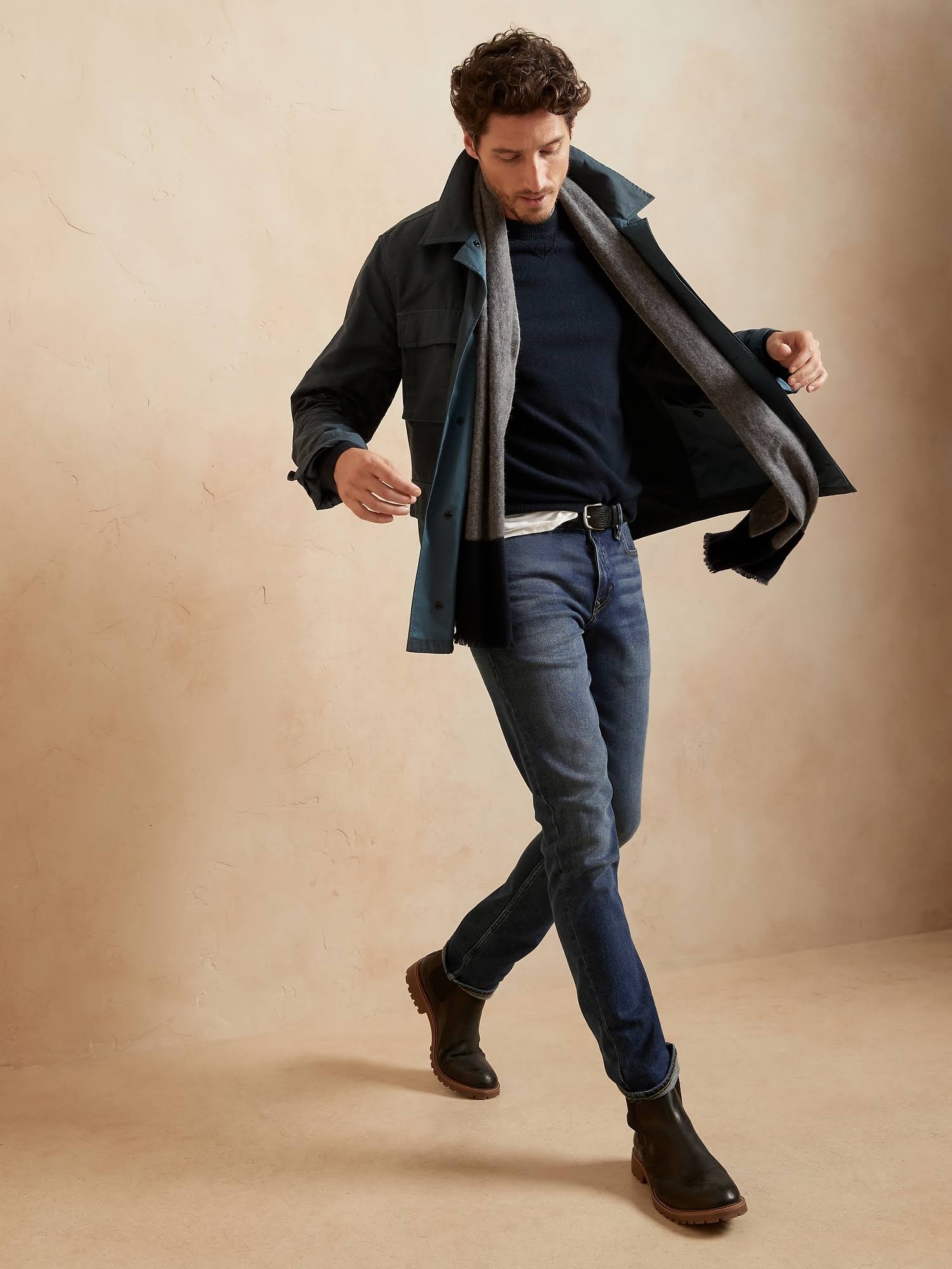 Banana Republic Men's Slim Legacy Jean Medium Wash Size 30W 32L