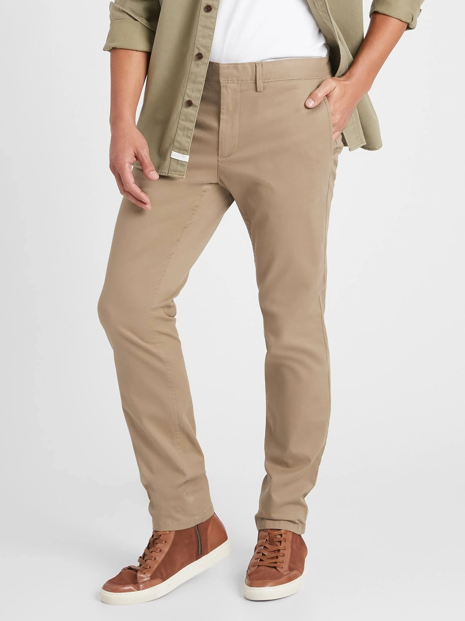 Banana Republic Men's Fulton Skinny Stretch Chino Pant Acorn Tall Size 42W 36L