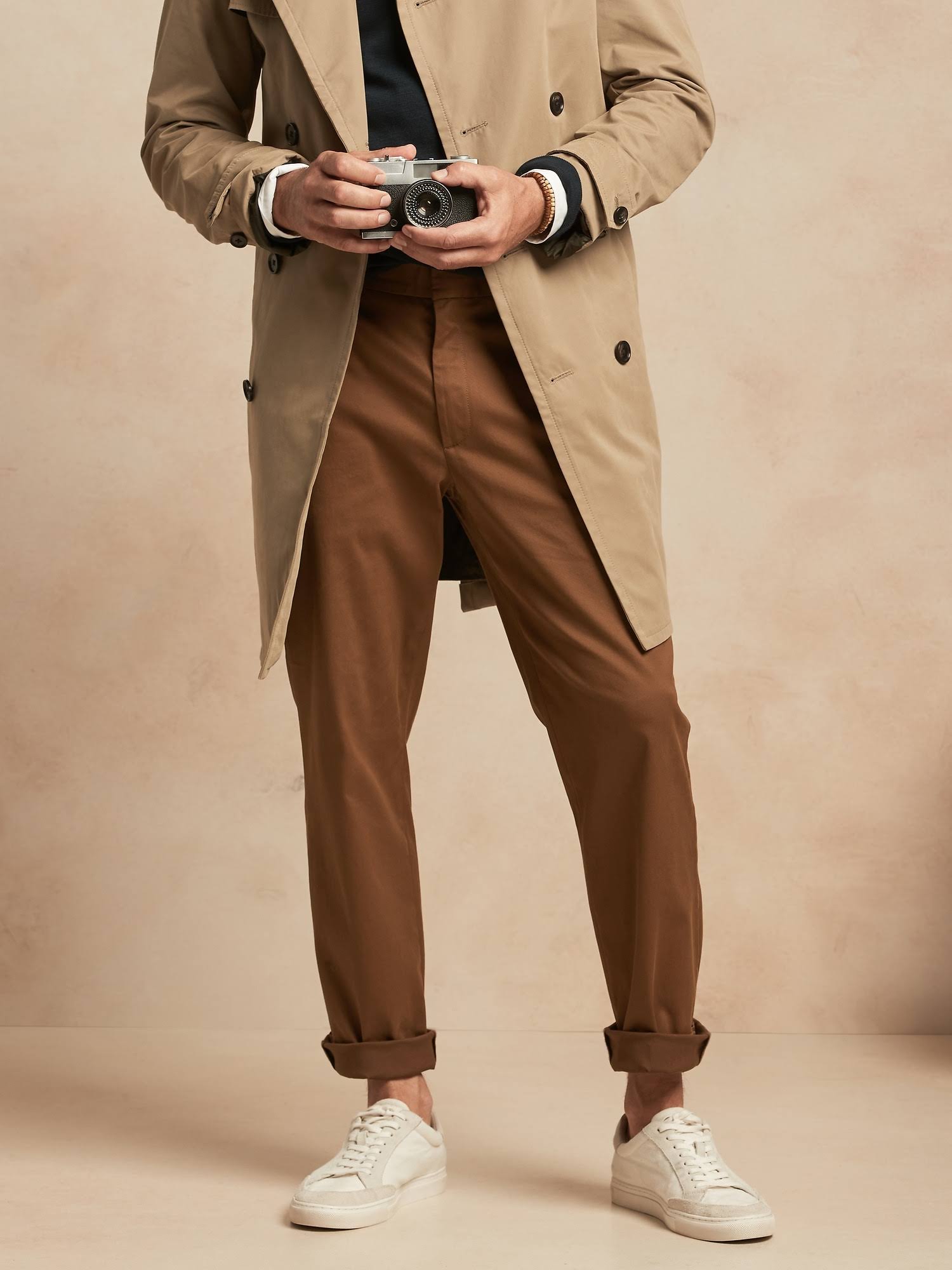 Banana Republic Men's Straight Rapid Movement Chino Pant Sand Size 36W 30L