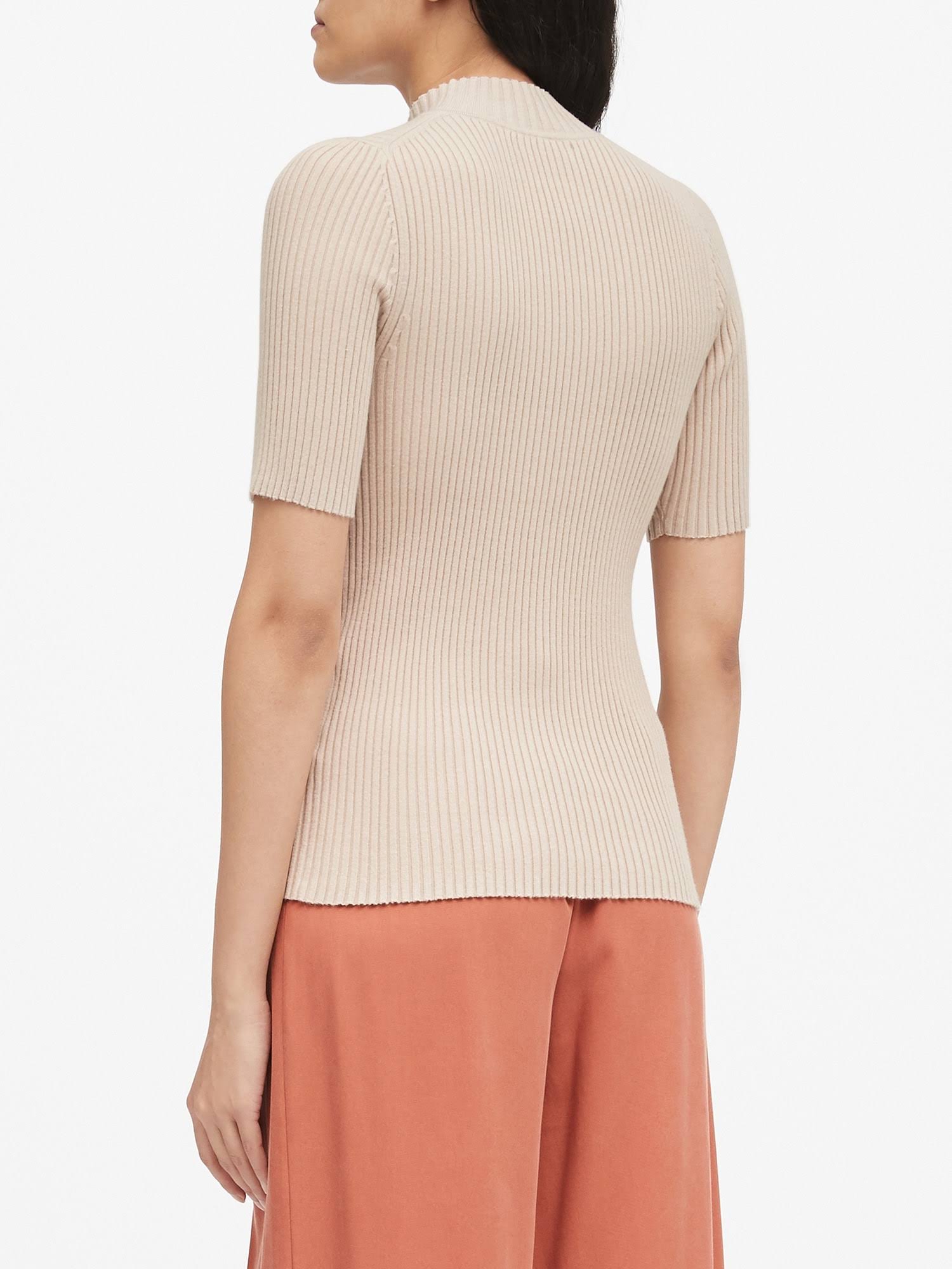 Banana Republic Women's Ribbed Mock-Neck Sweater Top Ecru White Size M