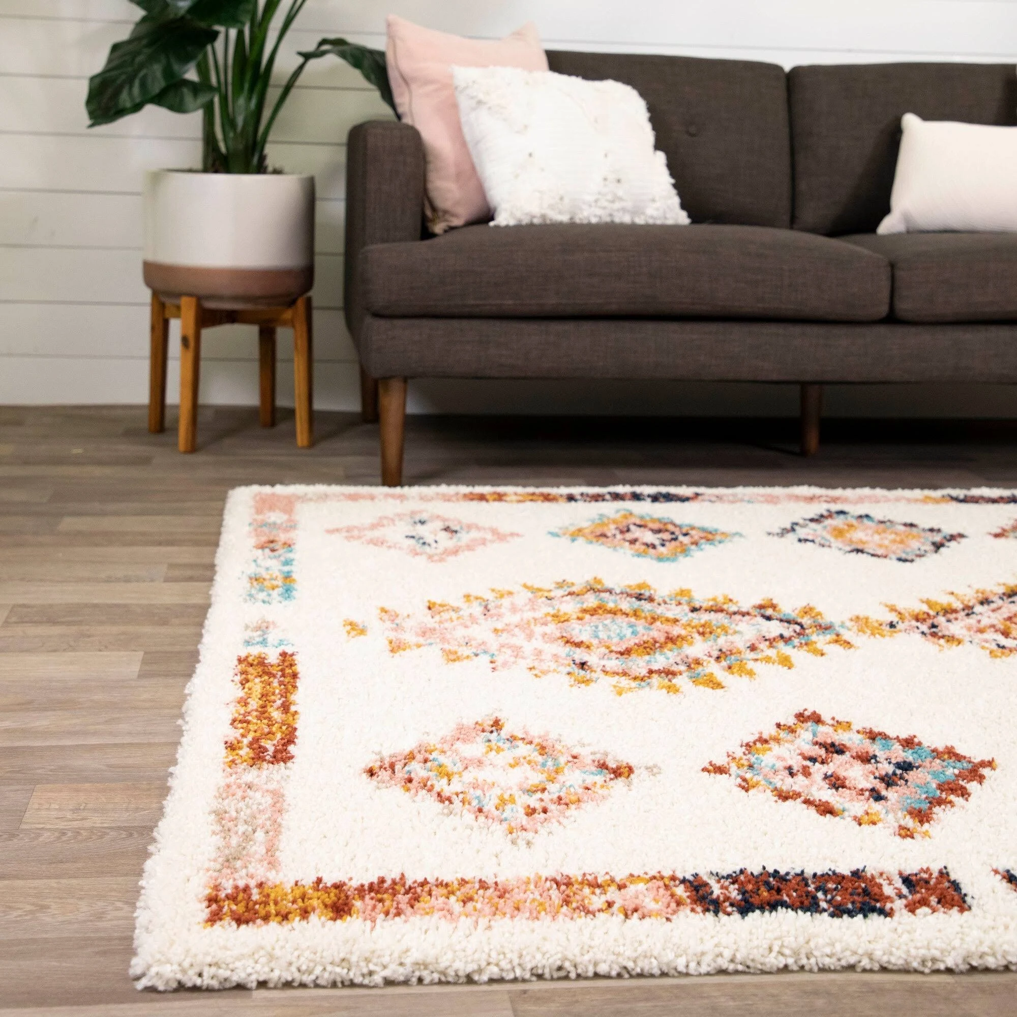 Esme Boho Moroccan Area Rug - 2&7x22 x 7& Runner - White