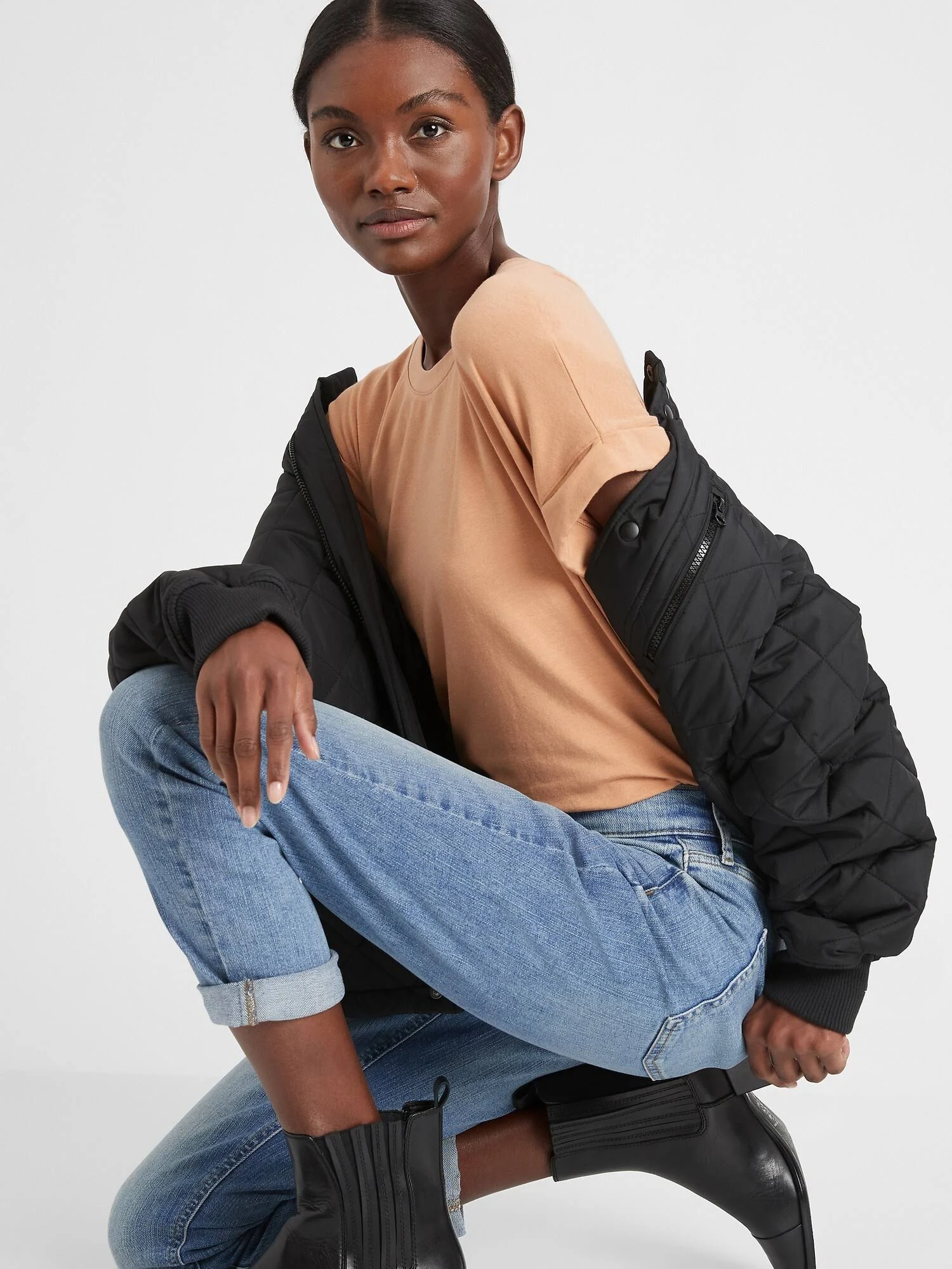 Women's Low-Rise Light Wash Girlfriend Jean Light Wash