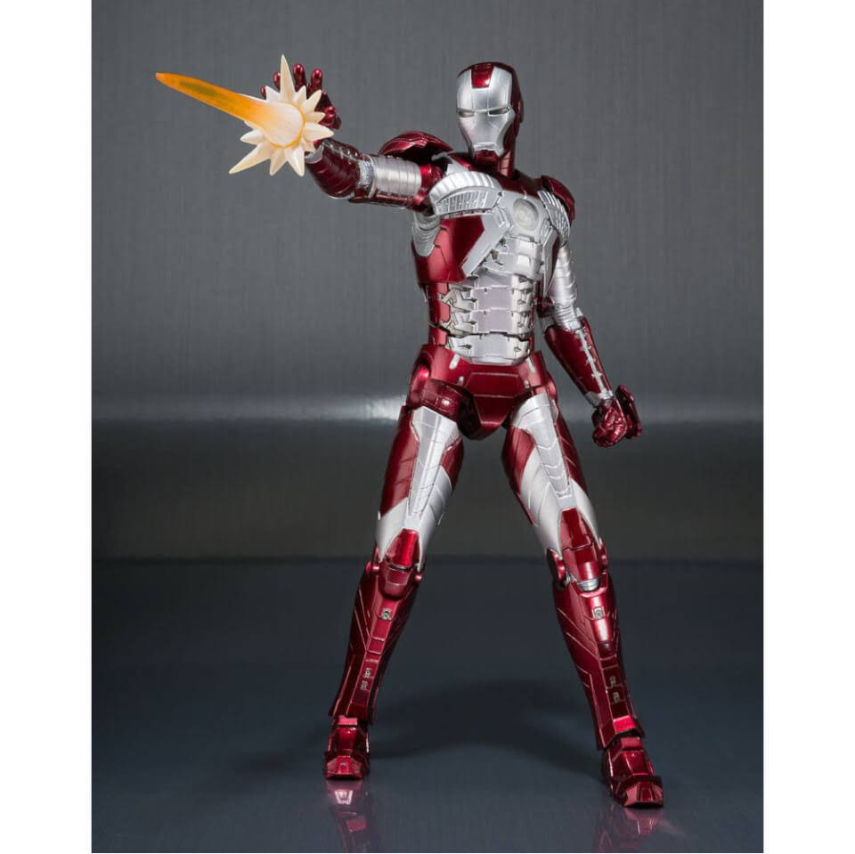 Iron Man 2: Iron Man Mark V & Hall of Armor Set S.H. Figuarts Action Figure
