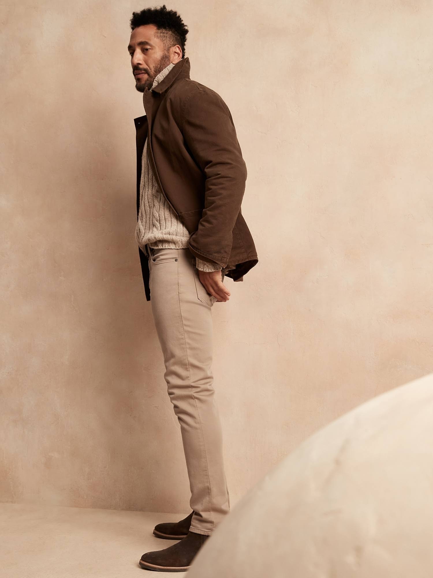 Banana Republic Men's Tapered Traveler Pant Khaki Tall Size 36W 36L