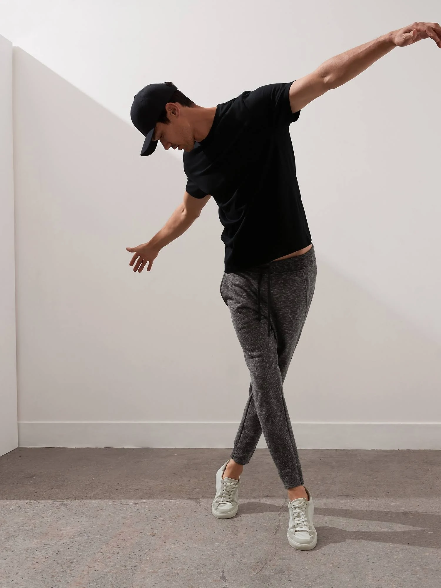 Banana Republic Men's French Terry Jogger Black Size S