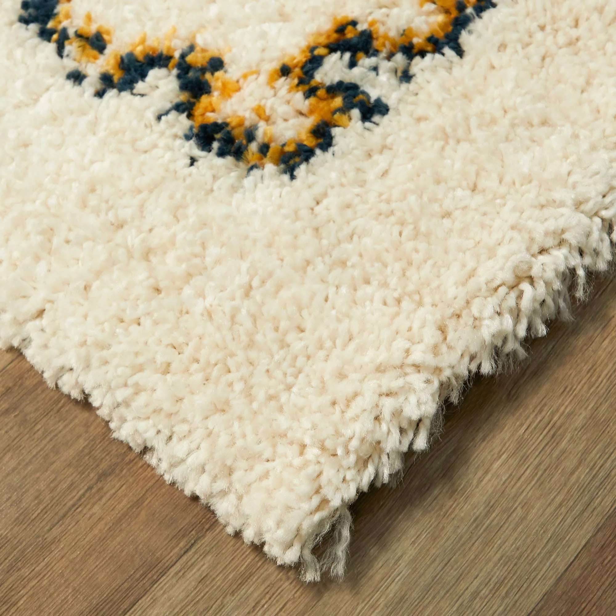 Balta Bandele White 5 ft. x 7 ft. Berber Shag Area Rug