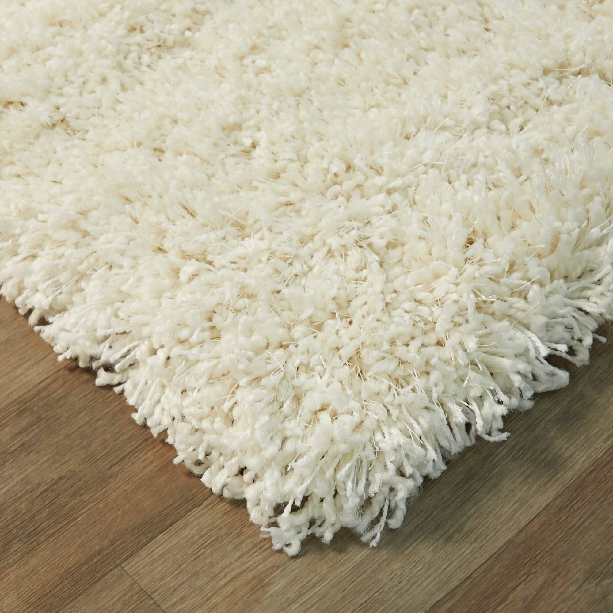 Trevail Shag Area Rug - 2& x 7&5x22 Runner - Cream