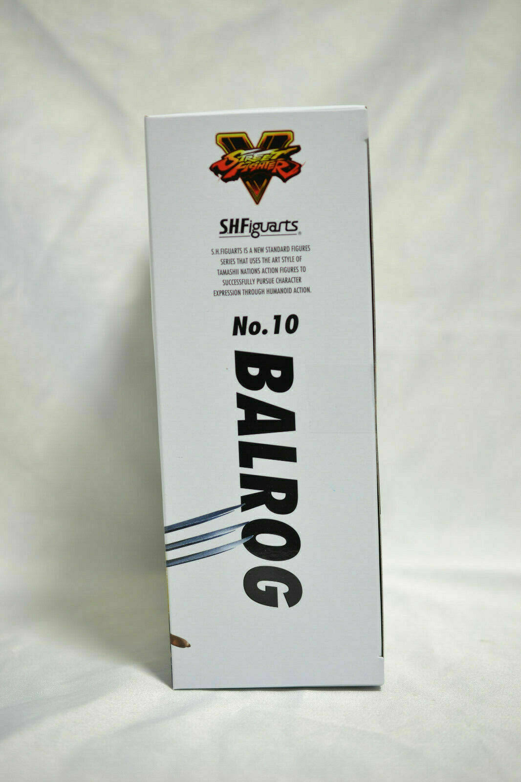 Street Fighter - Vega S.H. Figuarts Action Figure