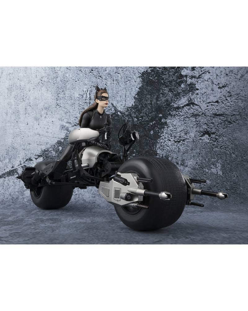 S.H. Figuarts - The Dark Knight - Catwoman