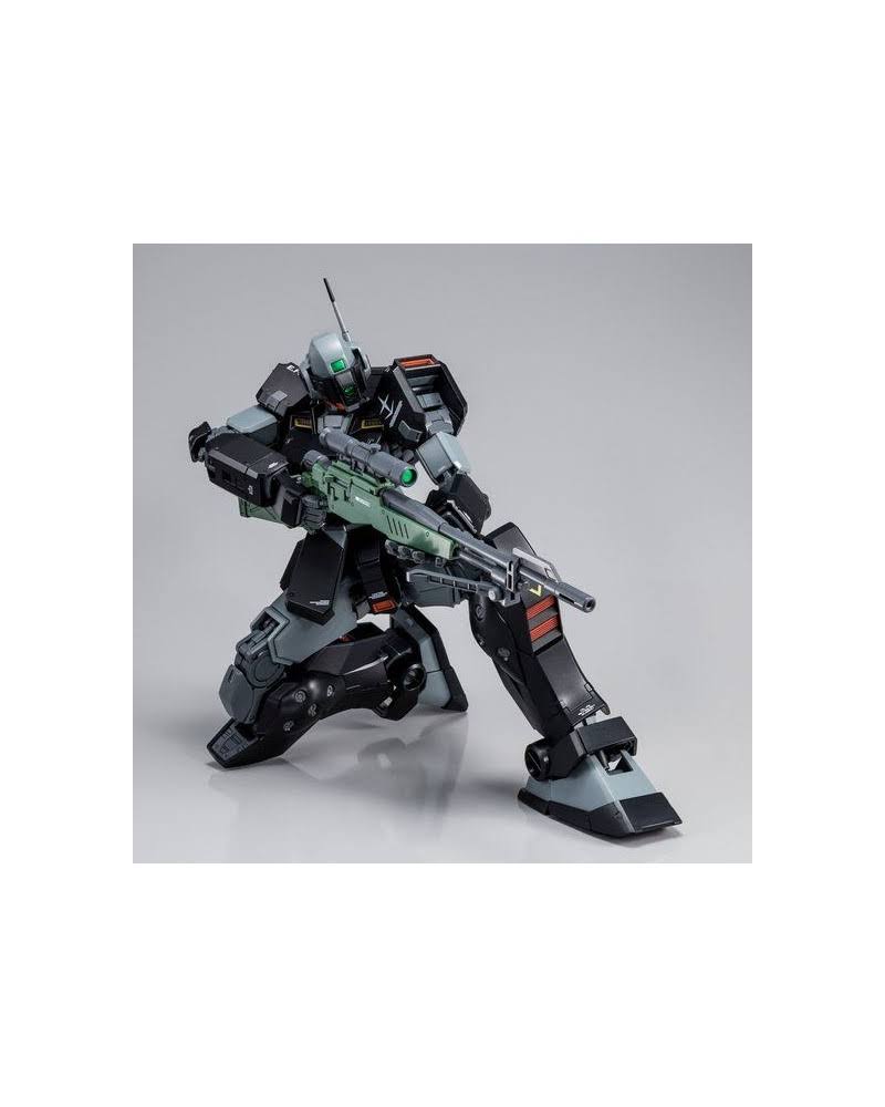 Bandai mg 1/100 RGM-79SP Lydo Wolf&s GM Sniper II Model Kit