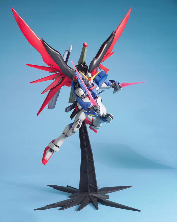 mg 1/100 Destiny Gundam