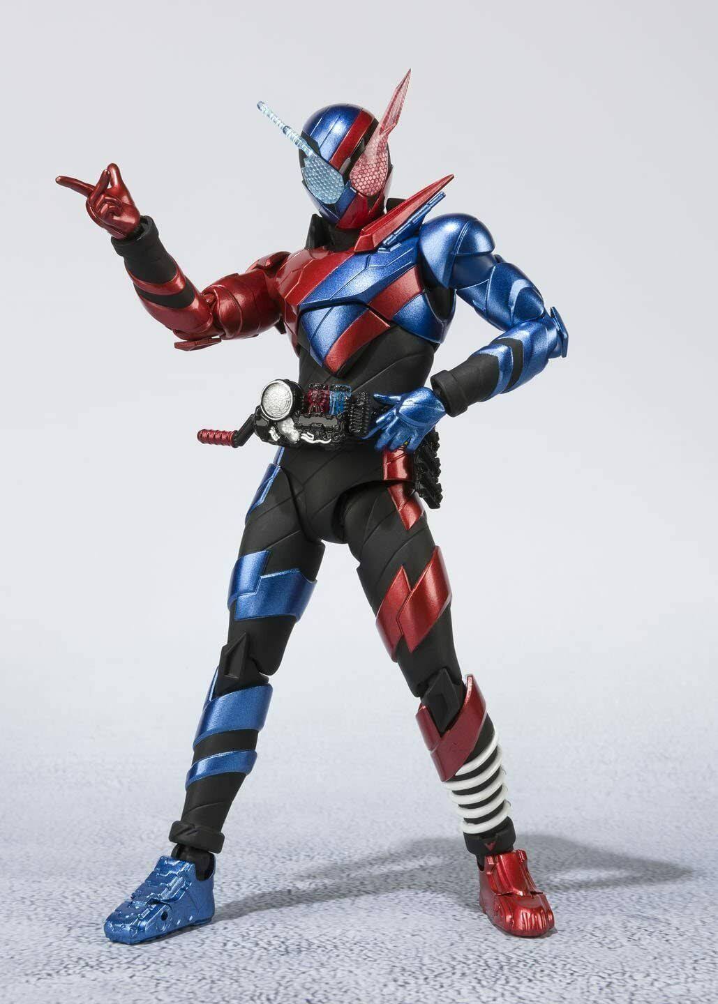 Bandai S.H.Figuarts Kamen Rider Build Rabbit Tank Form Figure