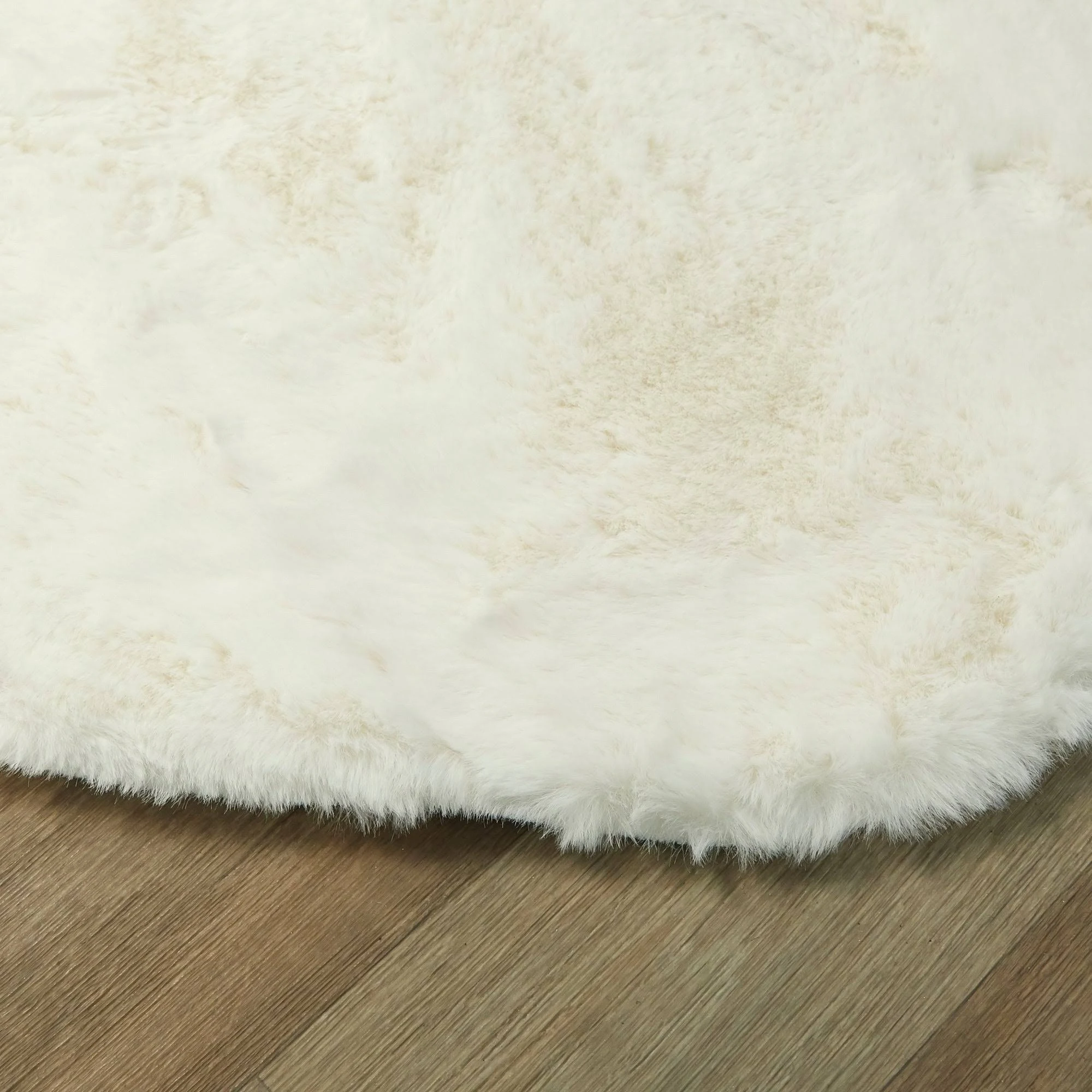 Barnes Plush Faux-Hide Shag Area Rug - 2& x 2&11x22 - White