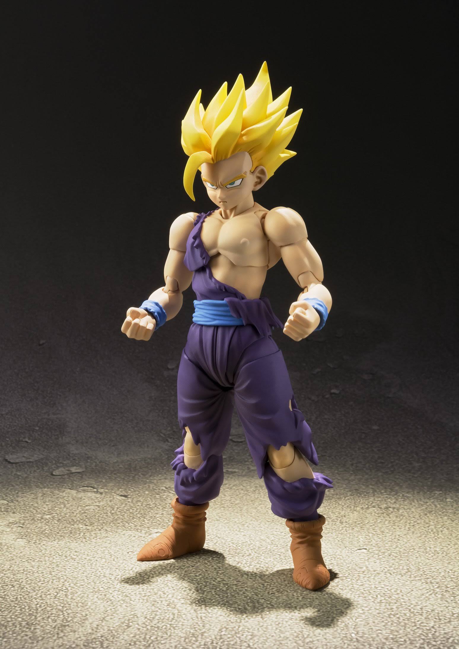 Dragon Ball Z: Super Saiyan Son Gohan S.H.Figuarts Action Figure