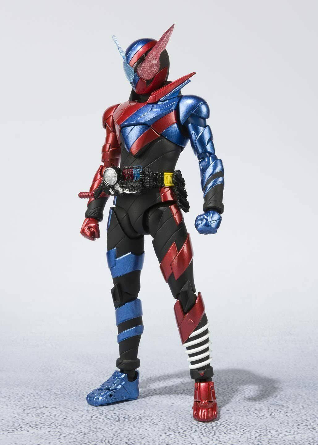 Bandai S.H.Figuarts Kamen Rider Build Rabbit Tank Form Figure