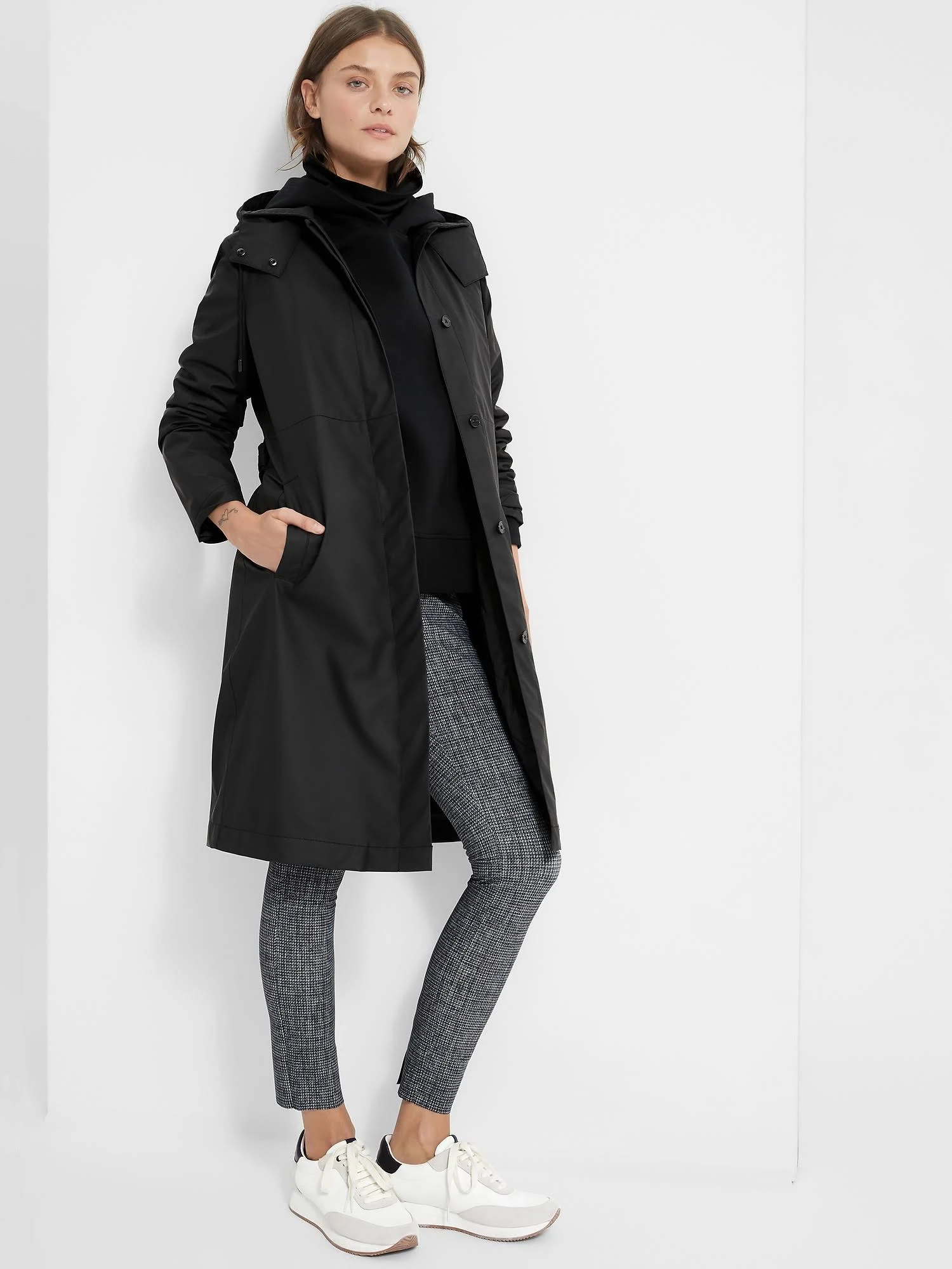 Banana Republic Women's 2-in-1 Rain Coat Black Size L