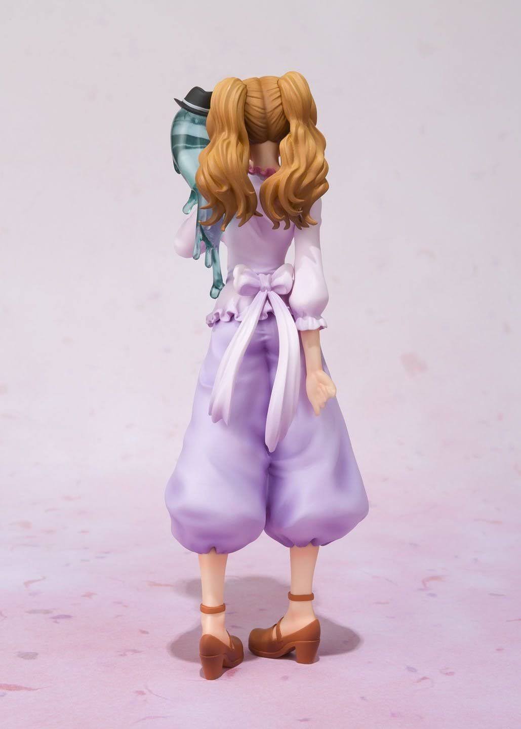 Figuarts Zero One Piece Charlotte Pudding Figure