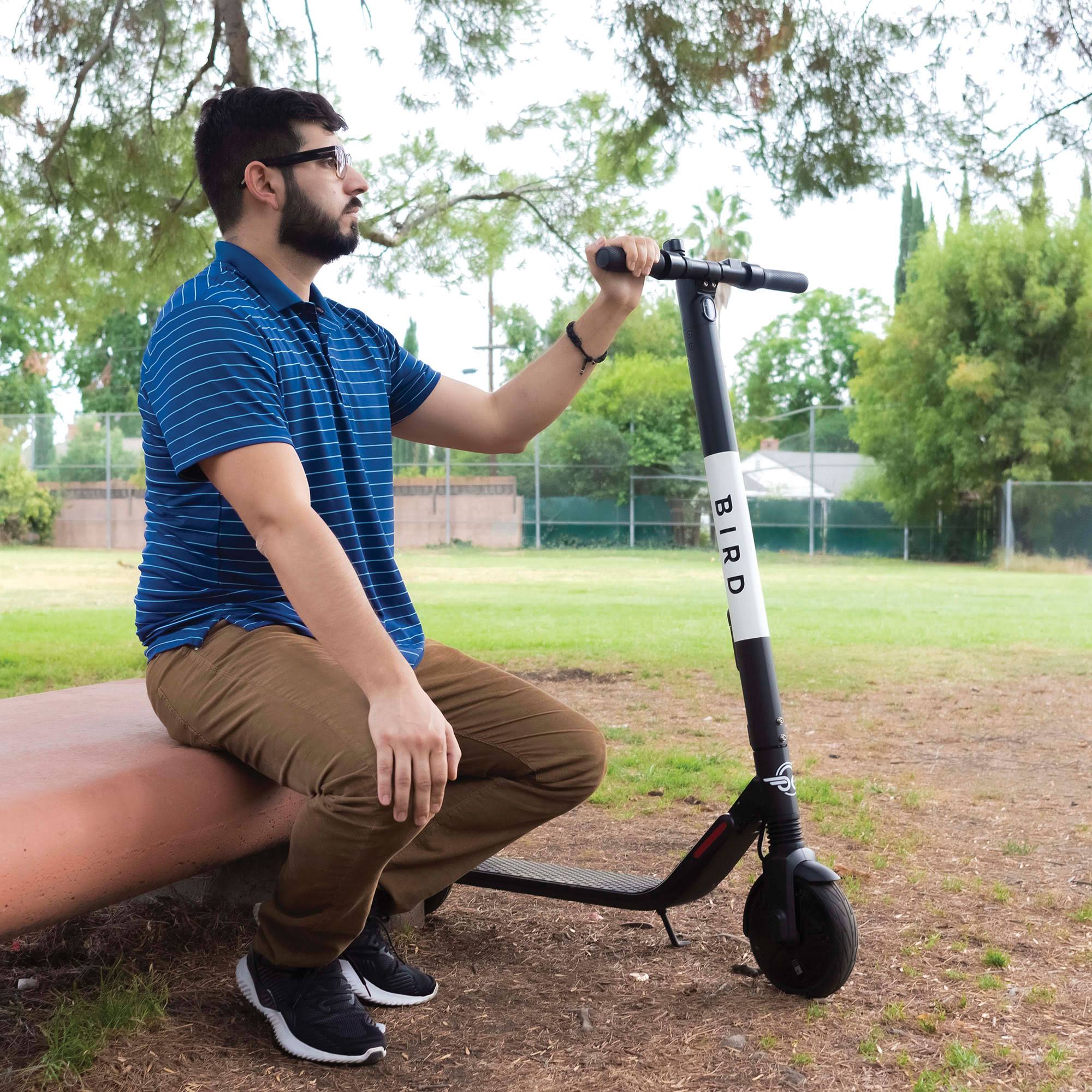 Bird Electric Scooter 300-Watt, Black (Manufacturer Refurbished)