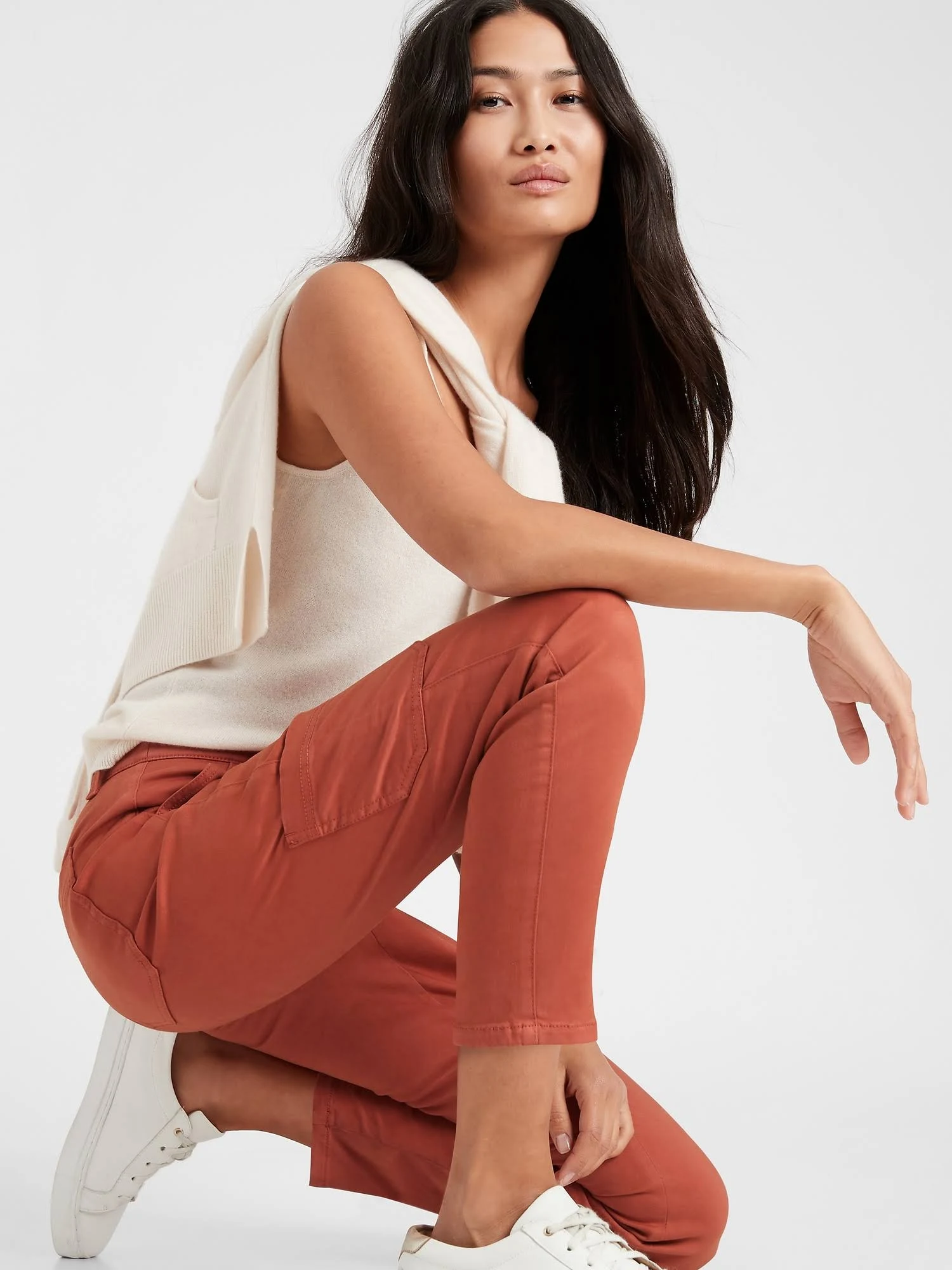 Banana Republic Women's Mid-Rise Skinny Cargo Chino Pant Copper Clay Size 12 Long