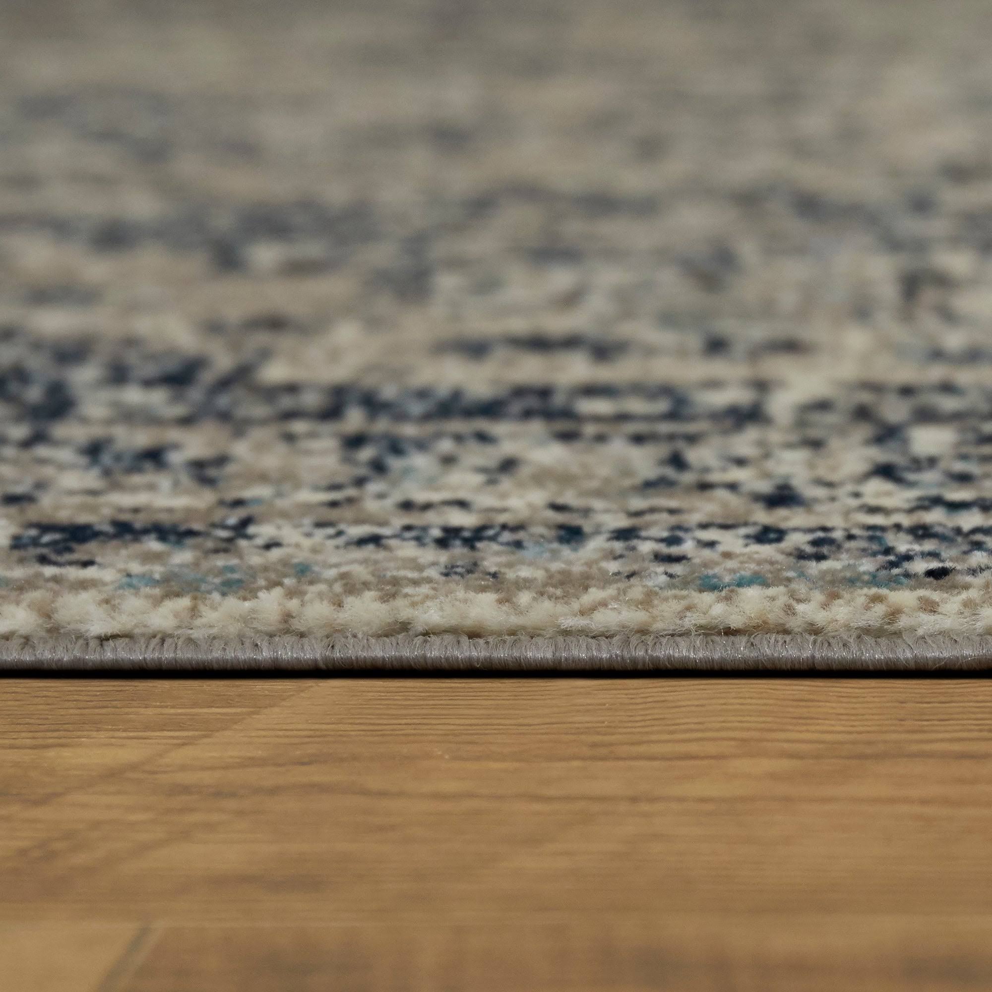 Finulf Power Loom Orange Rug Charlton Home Rug Size: Rectangle 5&3x22 x 7&