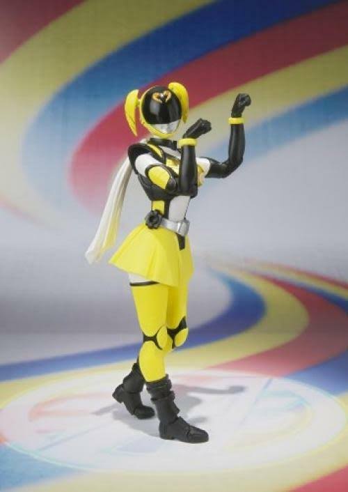 *S.H. Figuarts Akiba Yellow