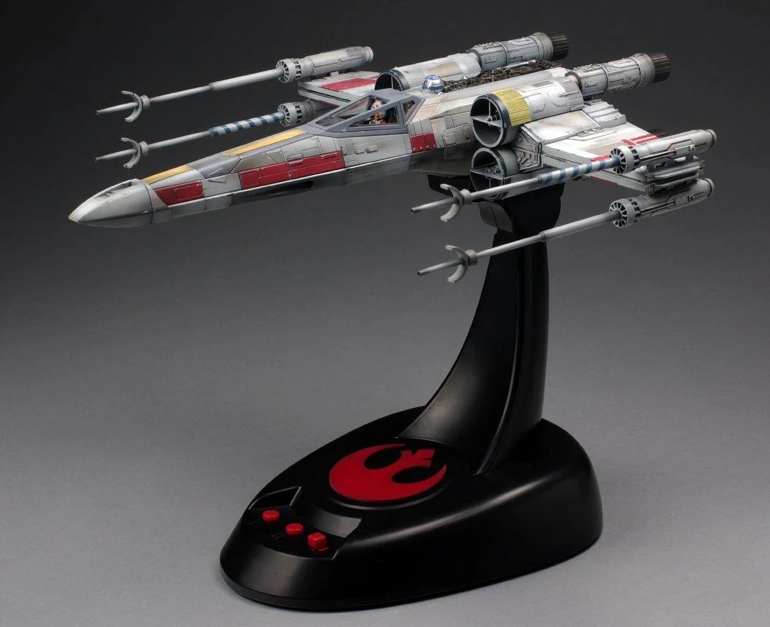 Bandai Star Wars X-Wing Starfighter (Moving Edition) 1/48