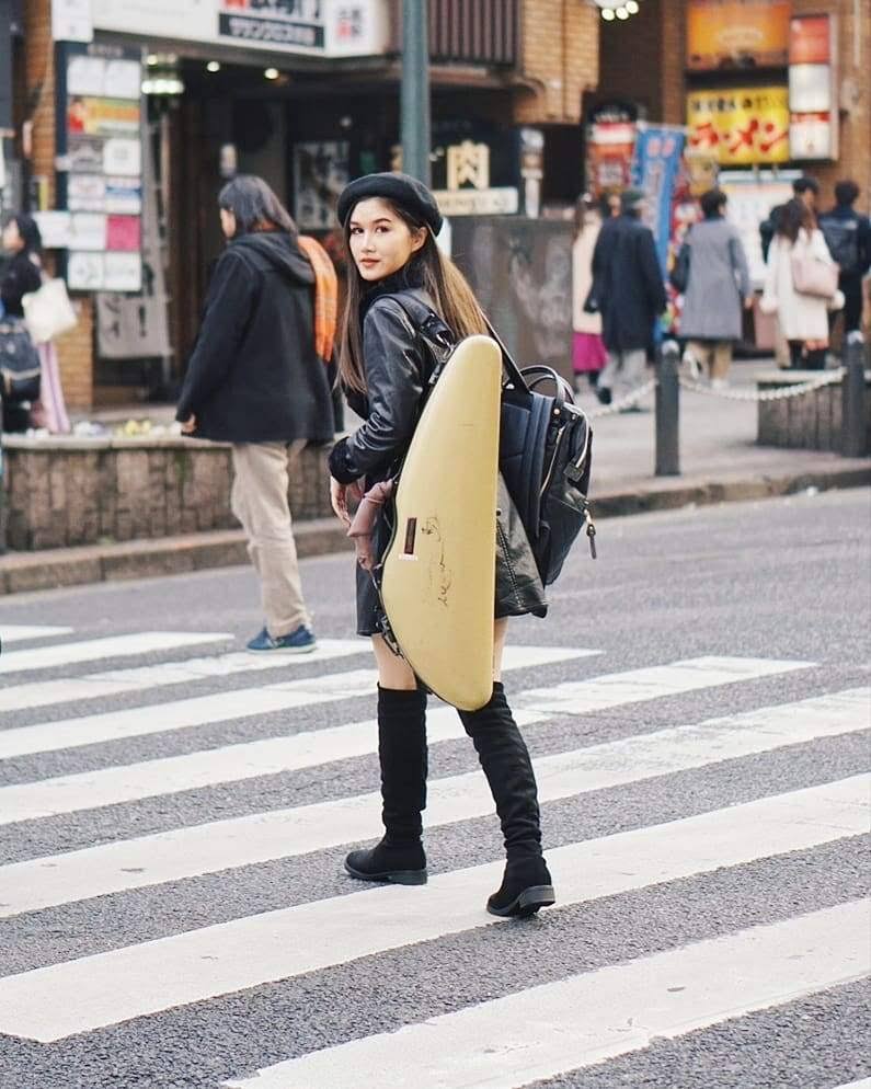 BAM 2000xl Slim Hightech 4/4 Violin Case - Navy Blue