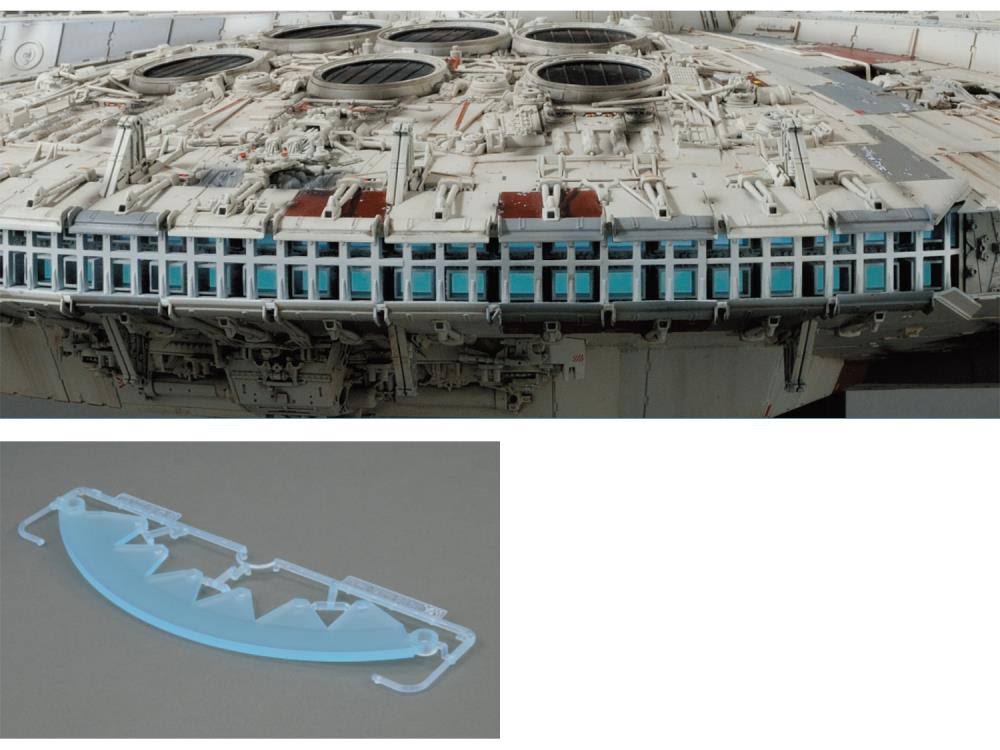 Millennium Falcon (Standard Ed.) 1/72 Perfect Grade Model Kit - Star Wars: A New Hope
