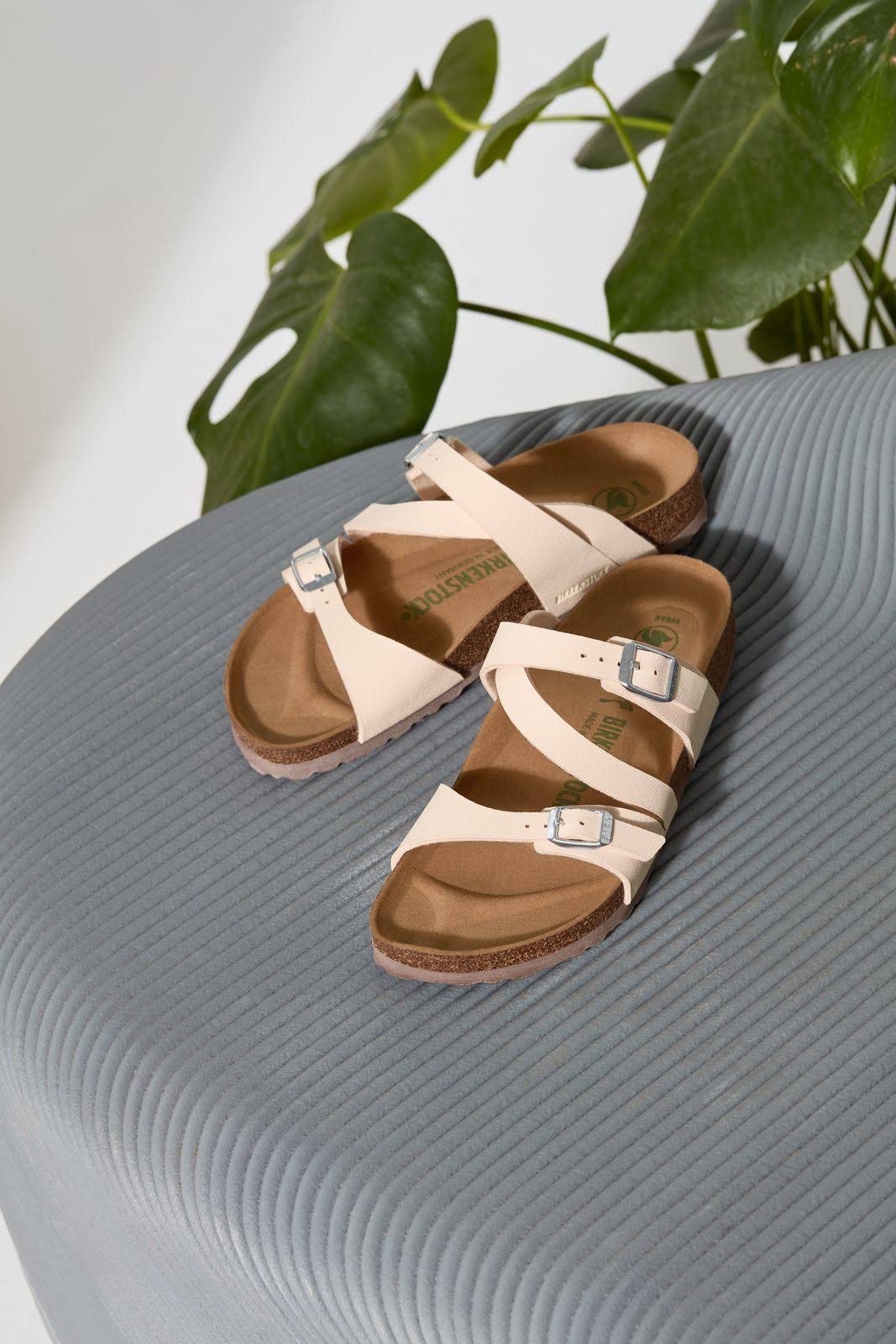 Birkenstock Women's Salina Vegan (41 Light Rose BB)