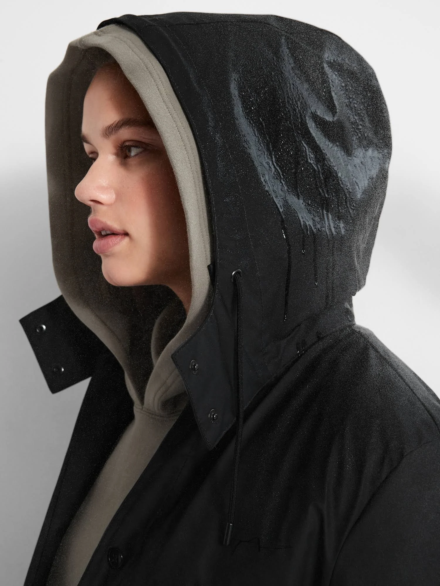 Banana Republic Women's 2-in-1 Rain Coat Black Size L