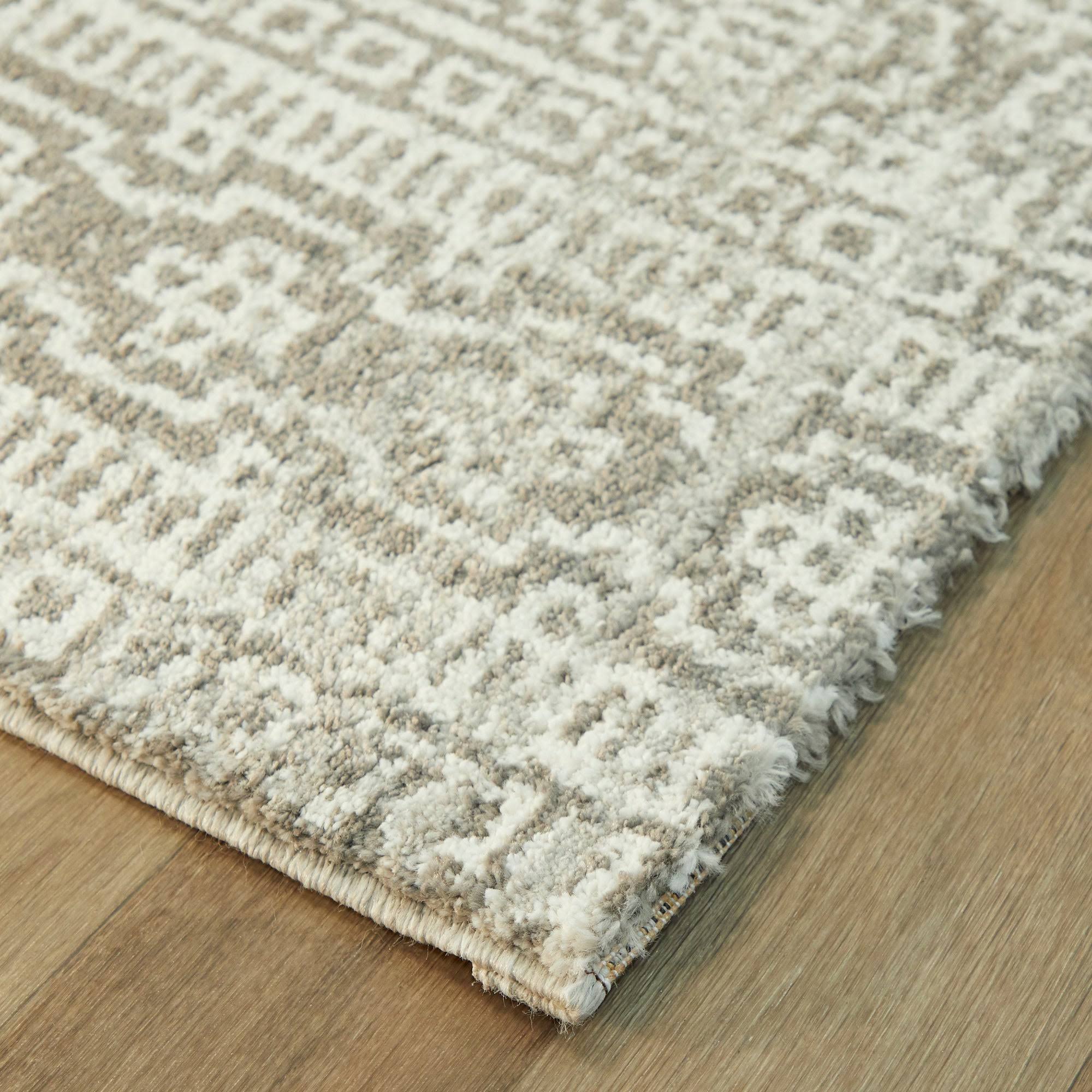Berlage Transitional Area Rug - Grey - 7&10x22 x 10&