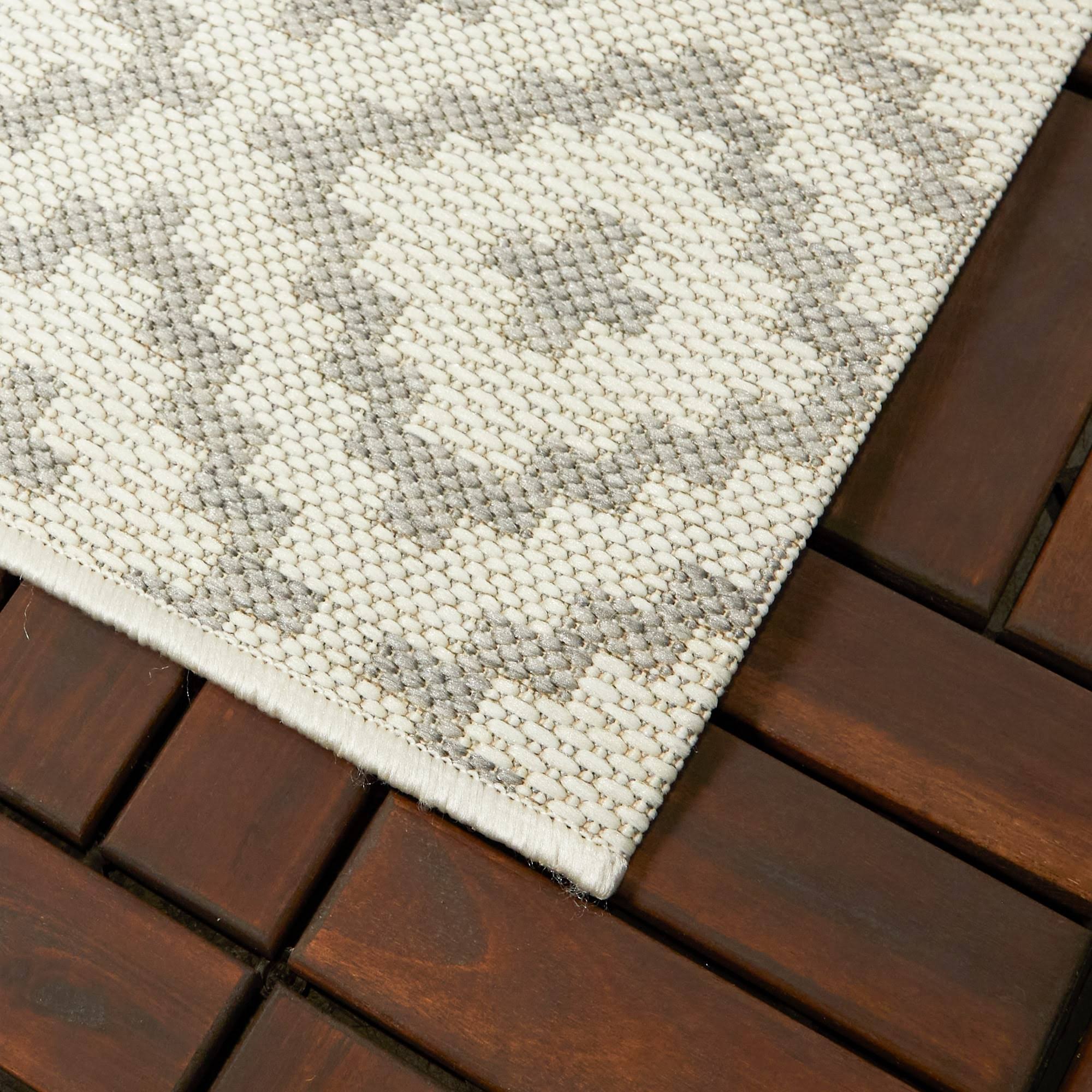 BALTA Cassady Grey 8 ft. x 10 ft. Diamond Trellis Indoor/Outdoor Area Rug