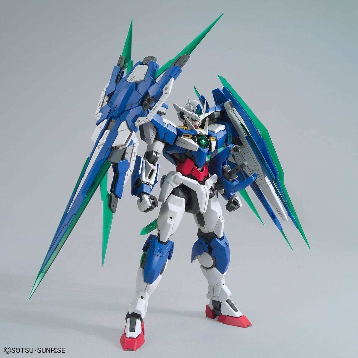 Bandai Gundam mg 1/100 00 QAN[T] Full Saber