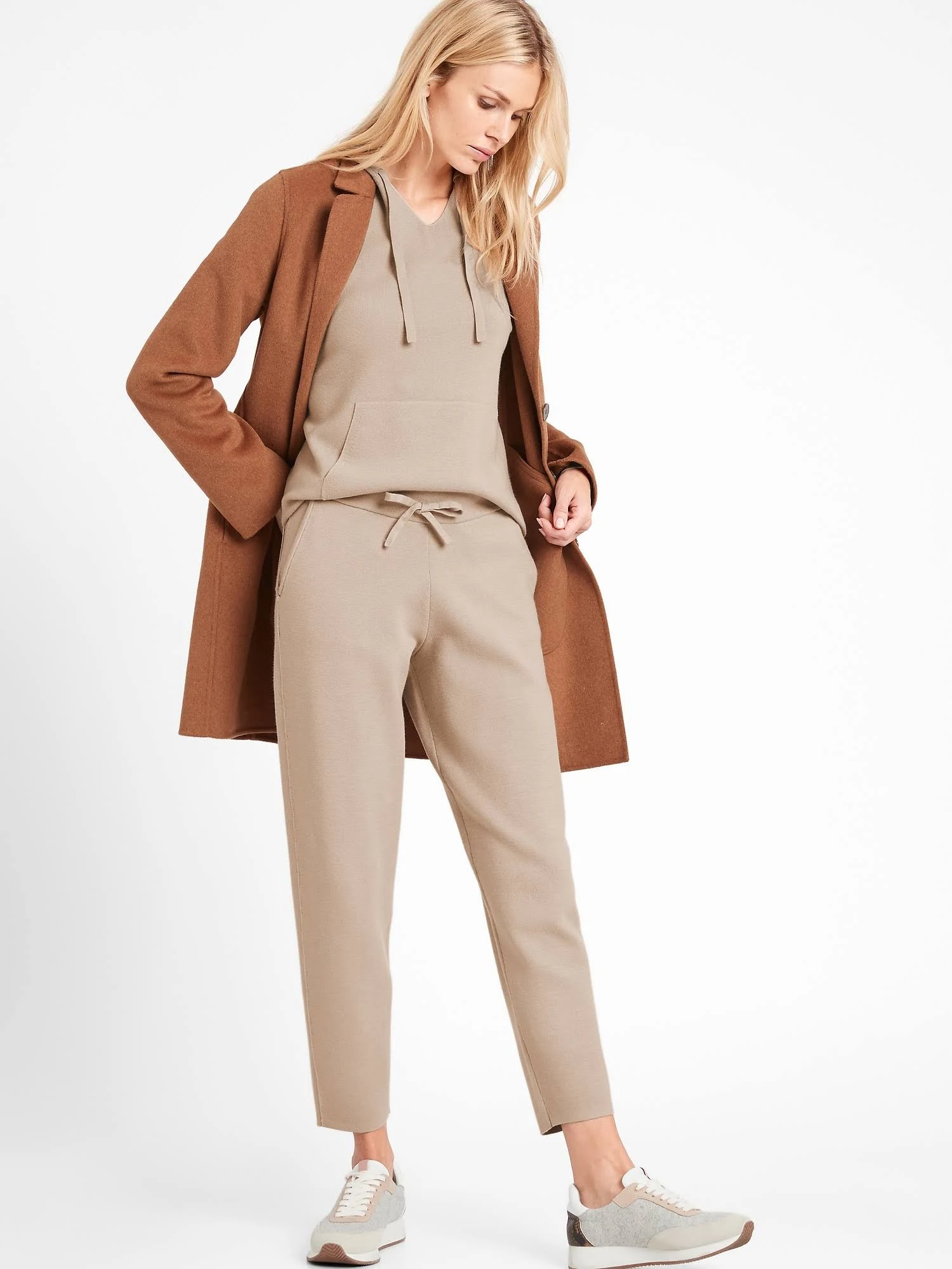 Banana Republic Women's Sweater Jogger Oatmeal Size XL