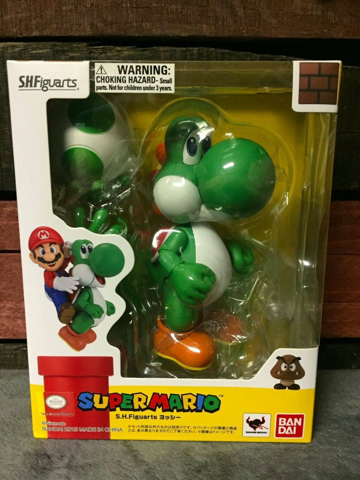 Super Mario S.H. Figuarts Yoshi Action Figure
