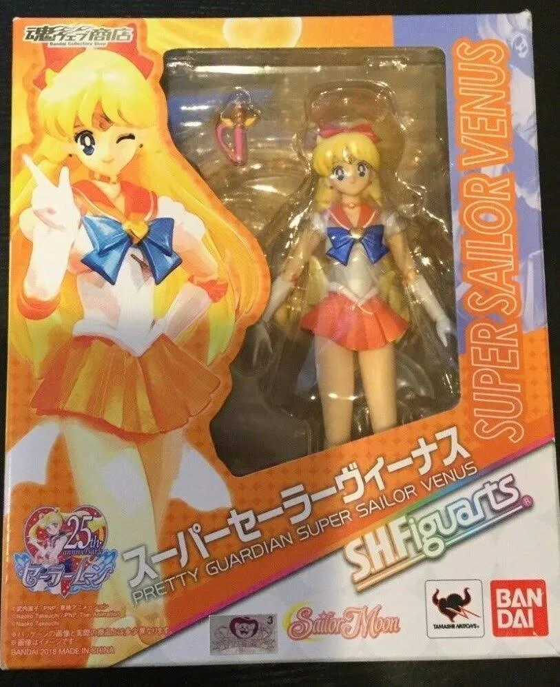 S.H. Figuarts Super Sailor Venus Sailor Moon Action Figure