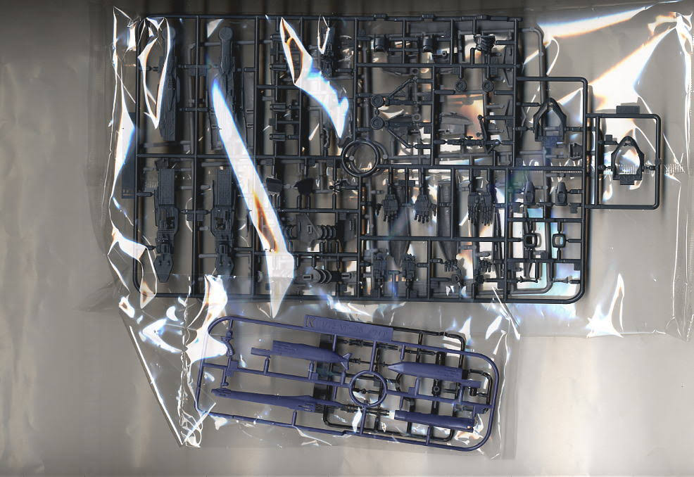 Bandai Robotech Macross Frontier VF-25S Messiah Valkyrie Ozma Custom 1/72 Model Kit