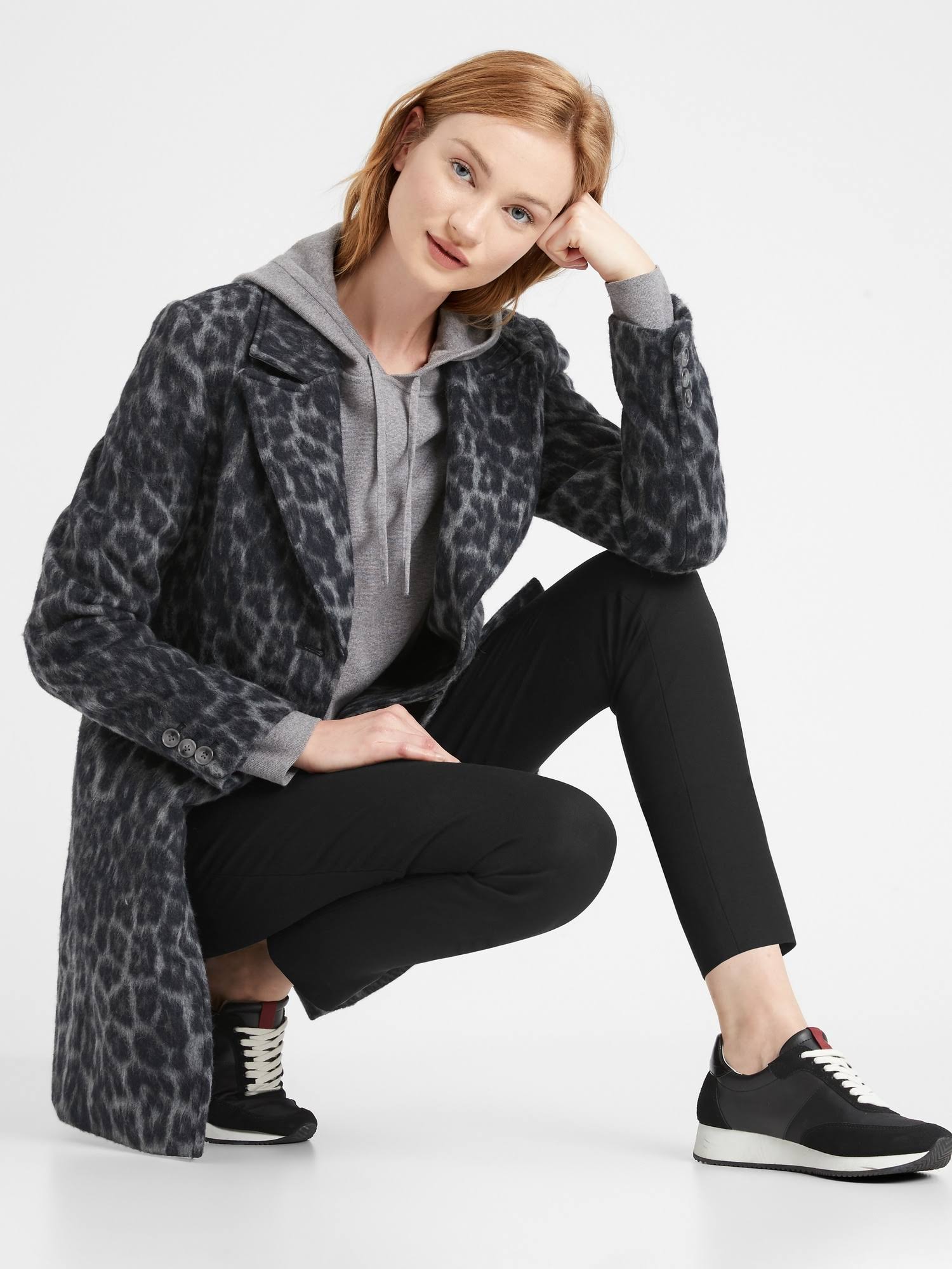 Banana Republic Women's Mid-Rise Skinny Sloan Pant Black Size 4 Regular