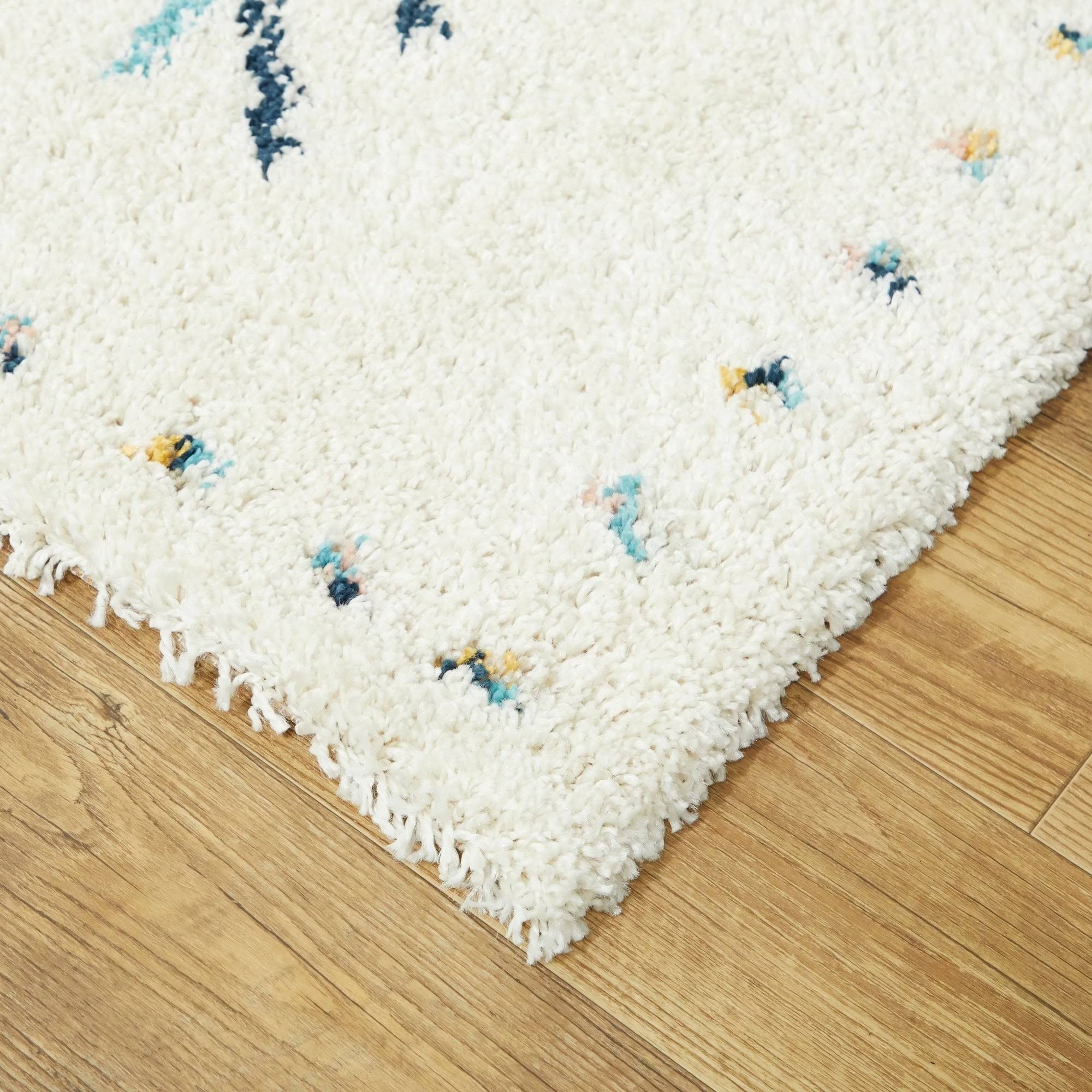 BALTA Sarita Tribal Shag White 5 ft. x 7 ft. Area Rug