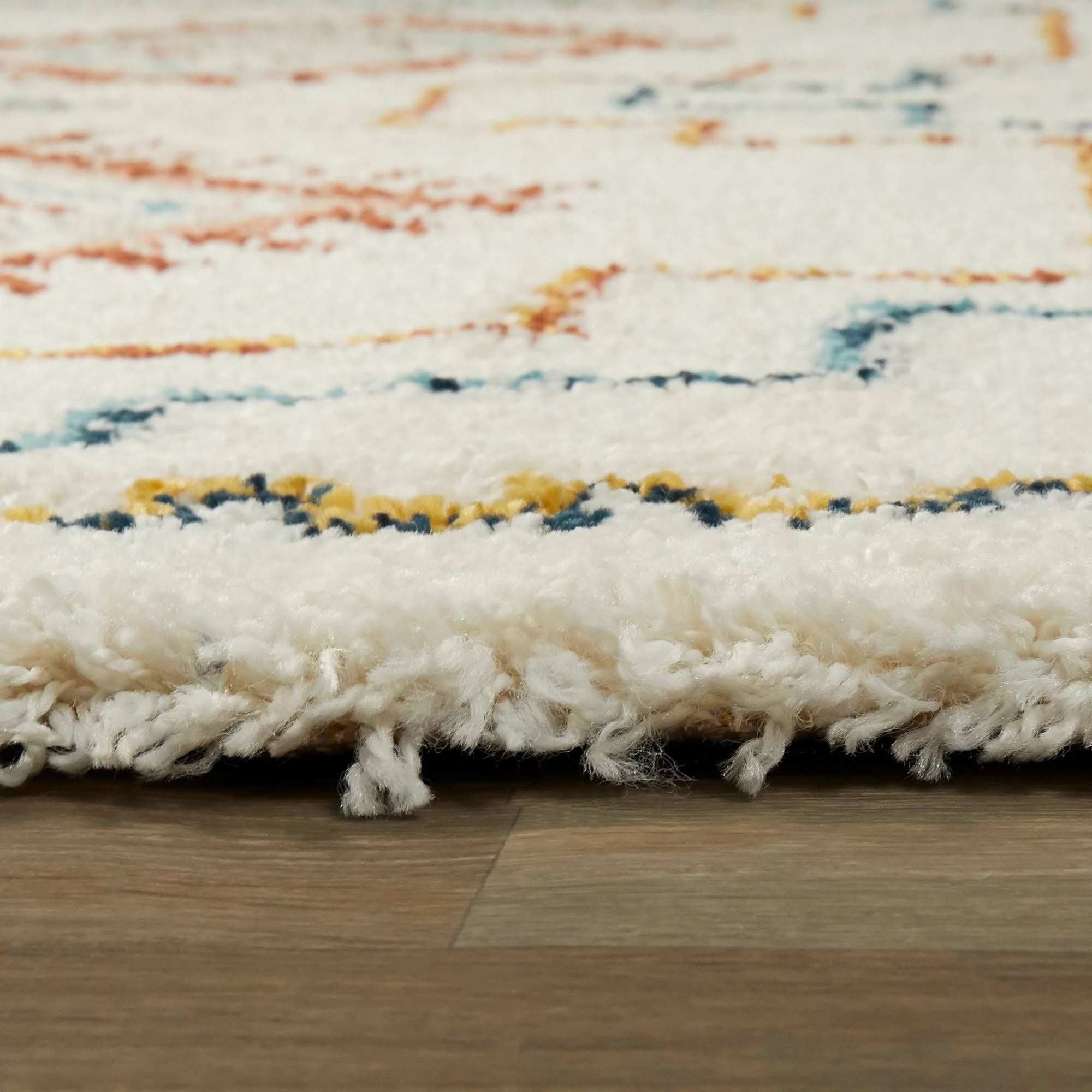 Balta Bandele White 5 ft. x 7 ft. Berber Shag Area Rug