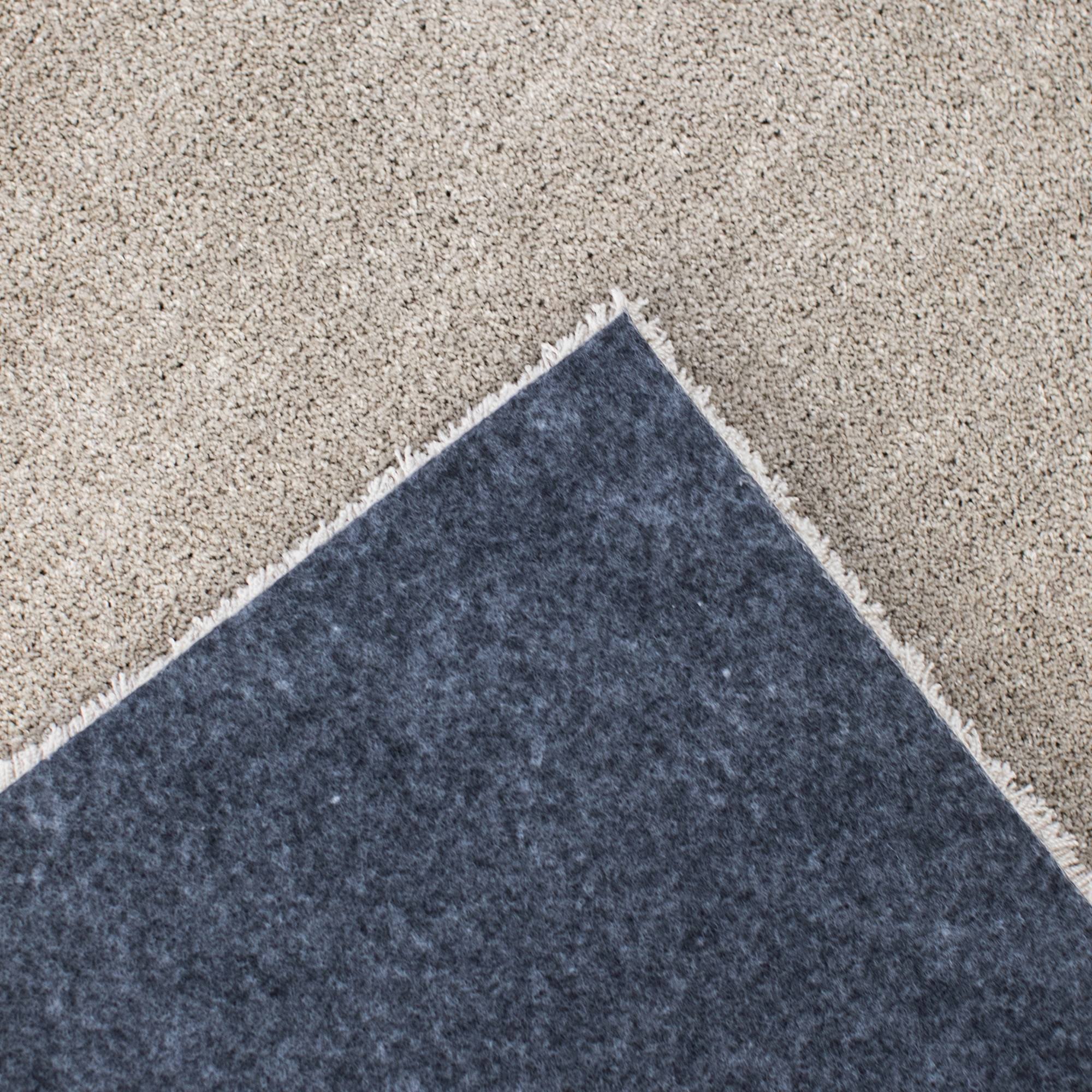 Elsie Solid Color Area Rug - 4&7x22 x 6&7x22 - Dark Grey