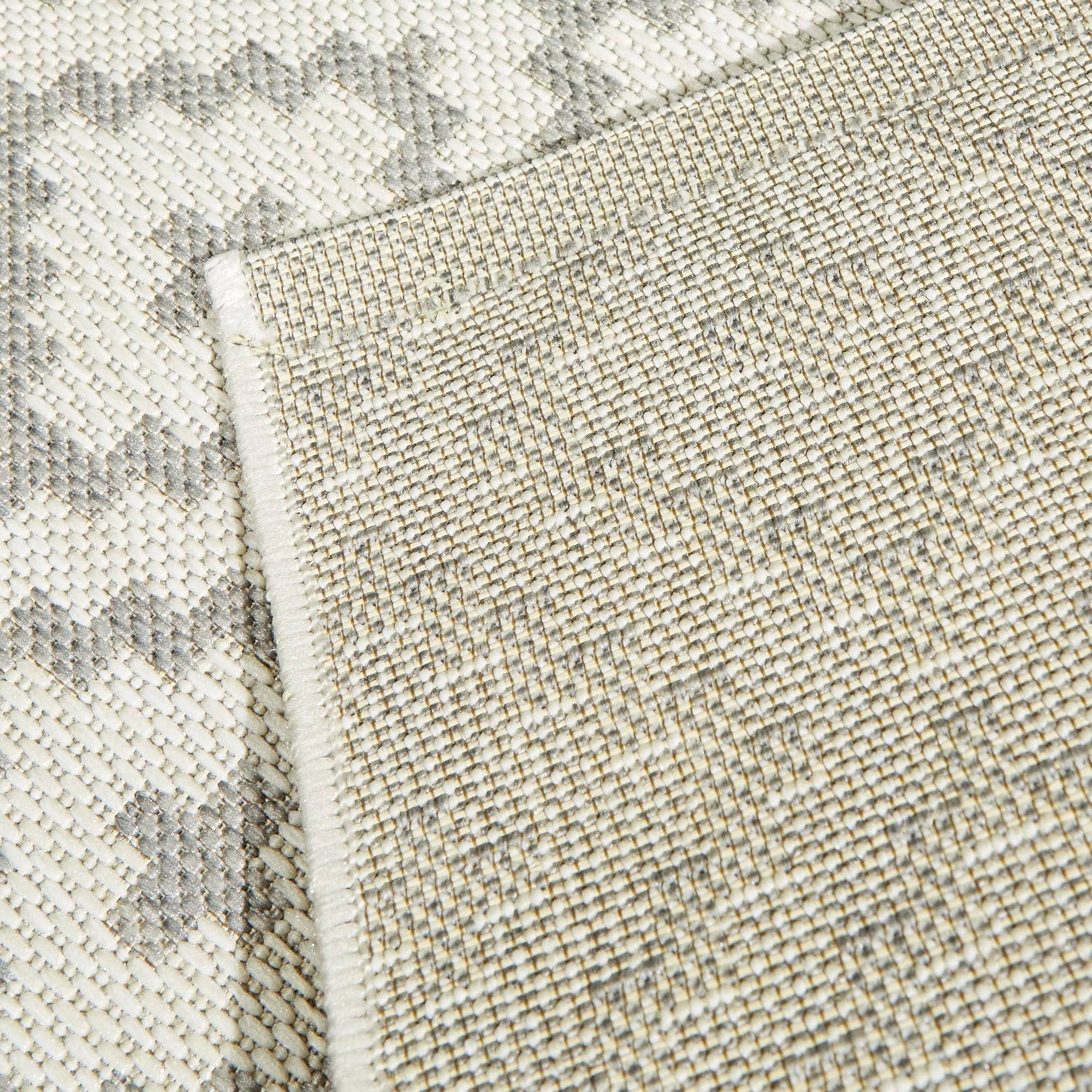 BALTA Cassady Grey 5 ft. x 7 ft. Diamond Trellis Indoor/Outdoor Area Rug