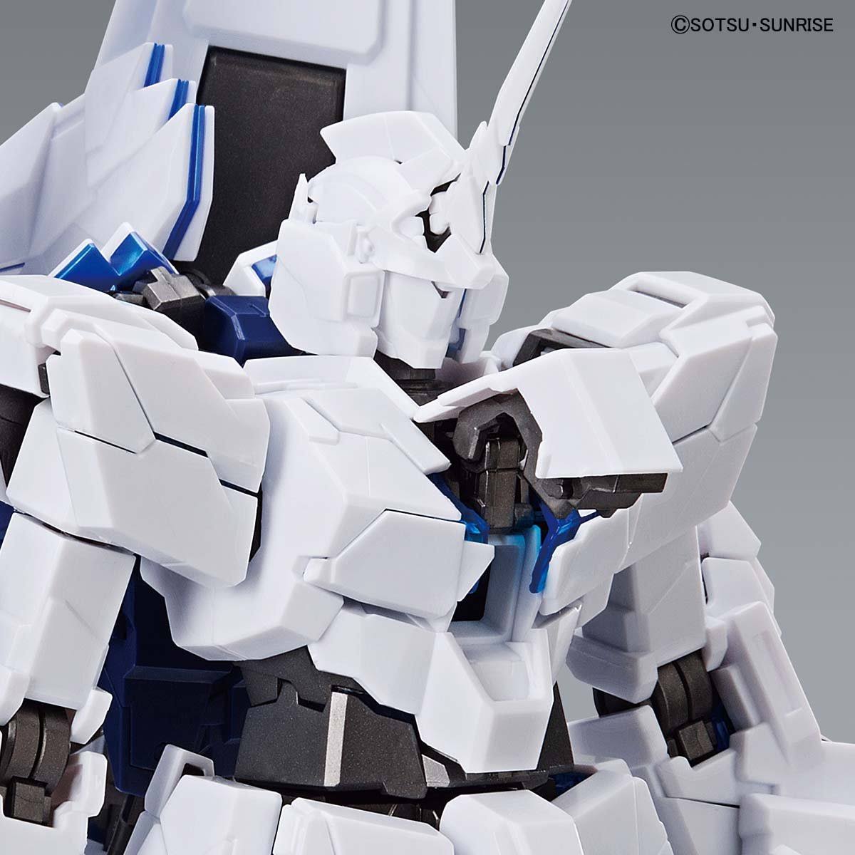 Bandai mg 1/100 Gundam Base Limited Unicorn Gundam Perfectivity Gunpla Japan EMS