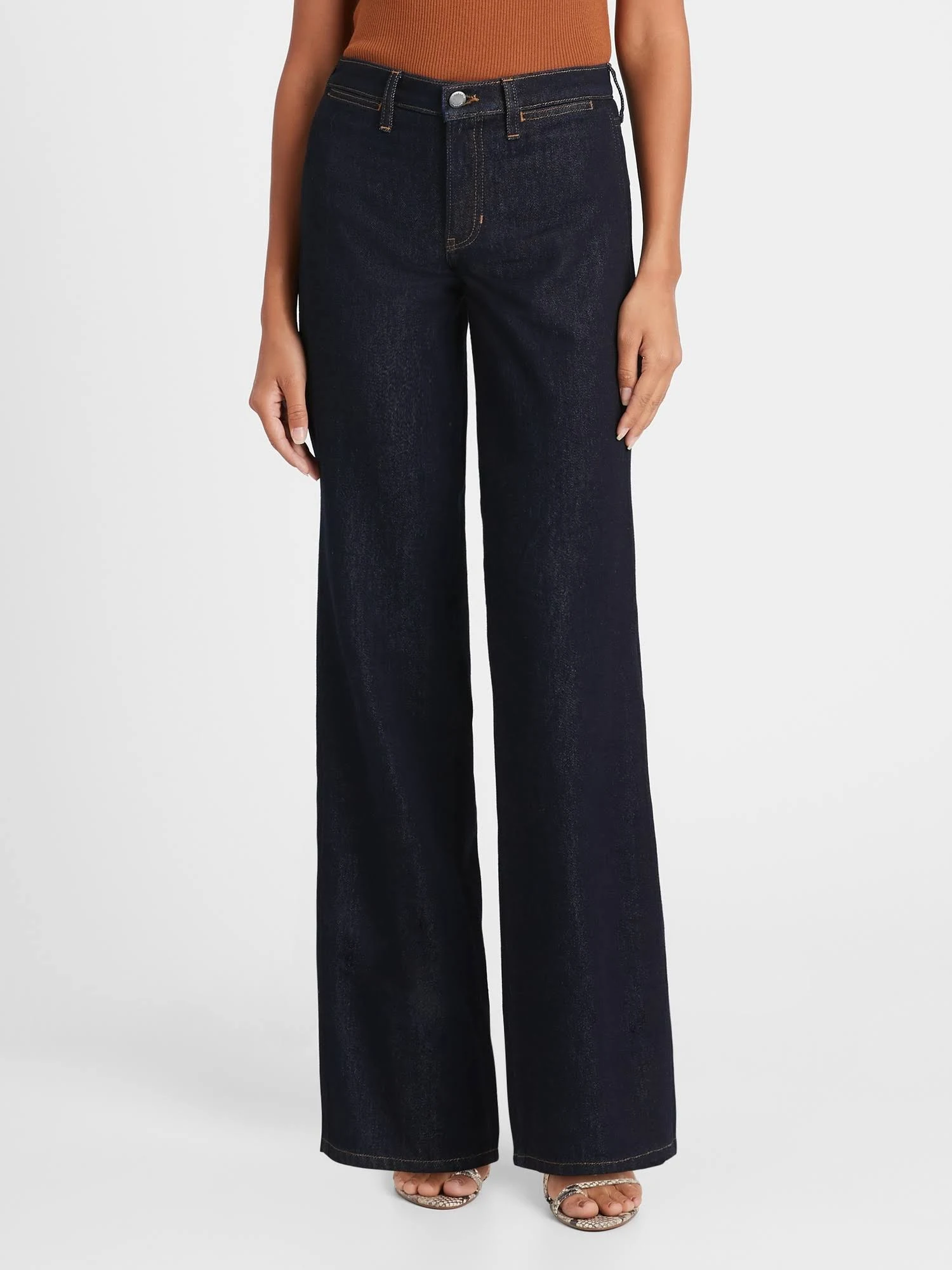 Banana Republic Women's High-Rise Wide-Leg Zipper Pocket Jean Clean Rinse Size 27 Short