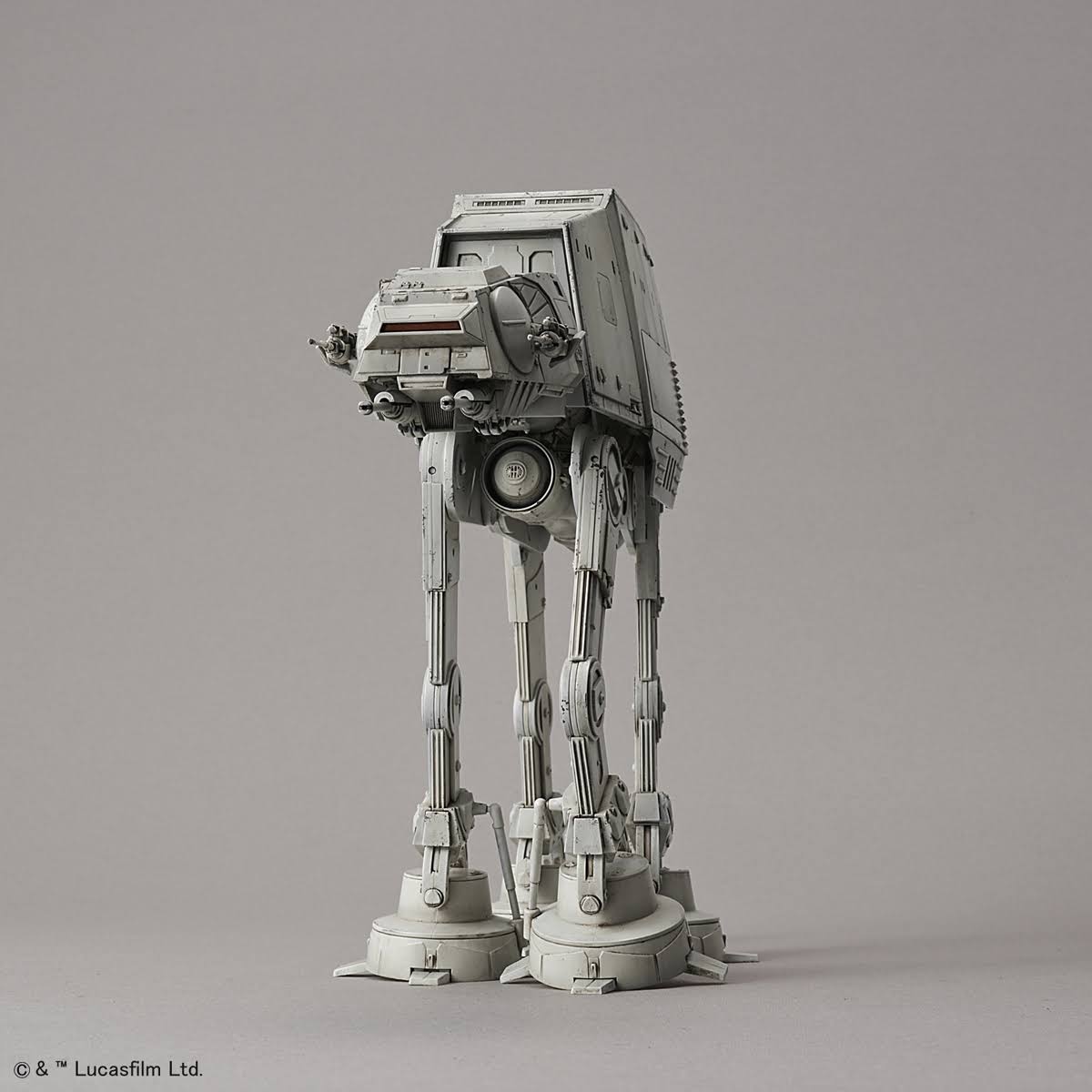 AT-AT Star Wars Bandai 1/144 Plastic Model Kit