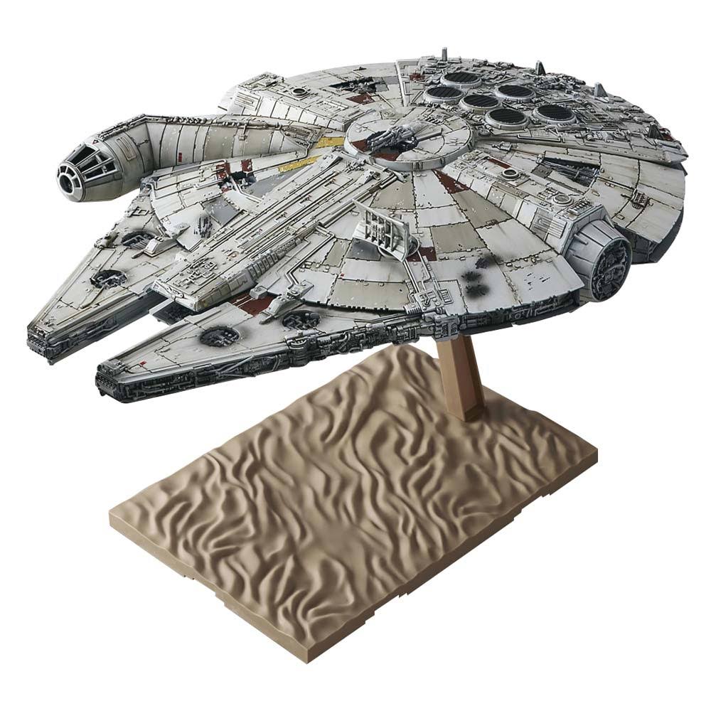 Star Wars 1/144 Scale Millennium Falcon Model Kit