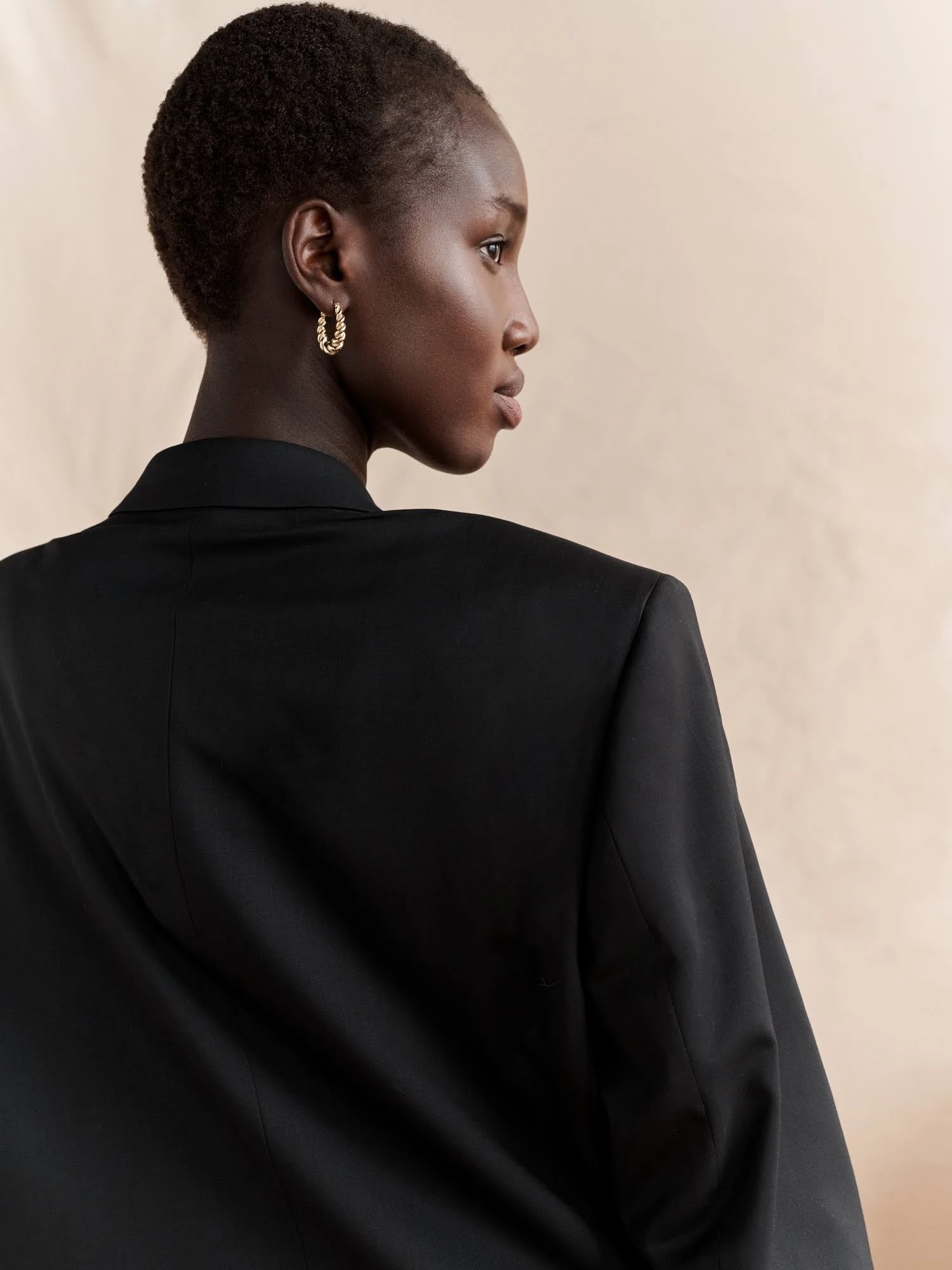 Banana Republic Women's Long & Lean-Fit Washable Wool-Blend Blazer Black Size 6